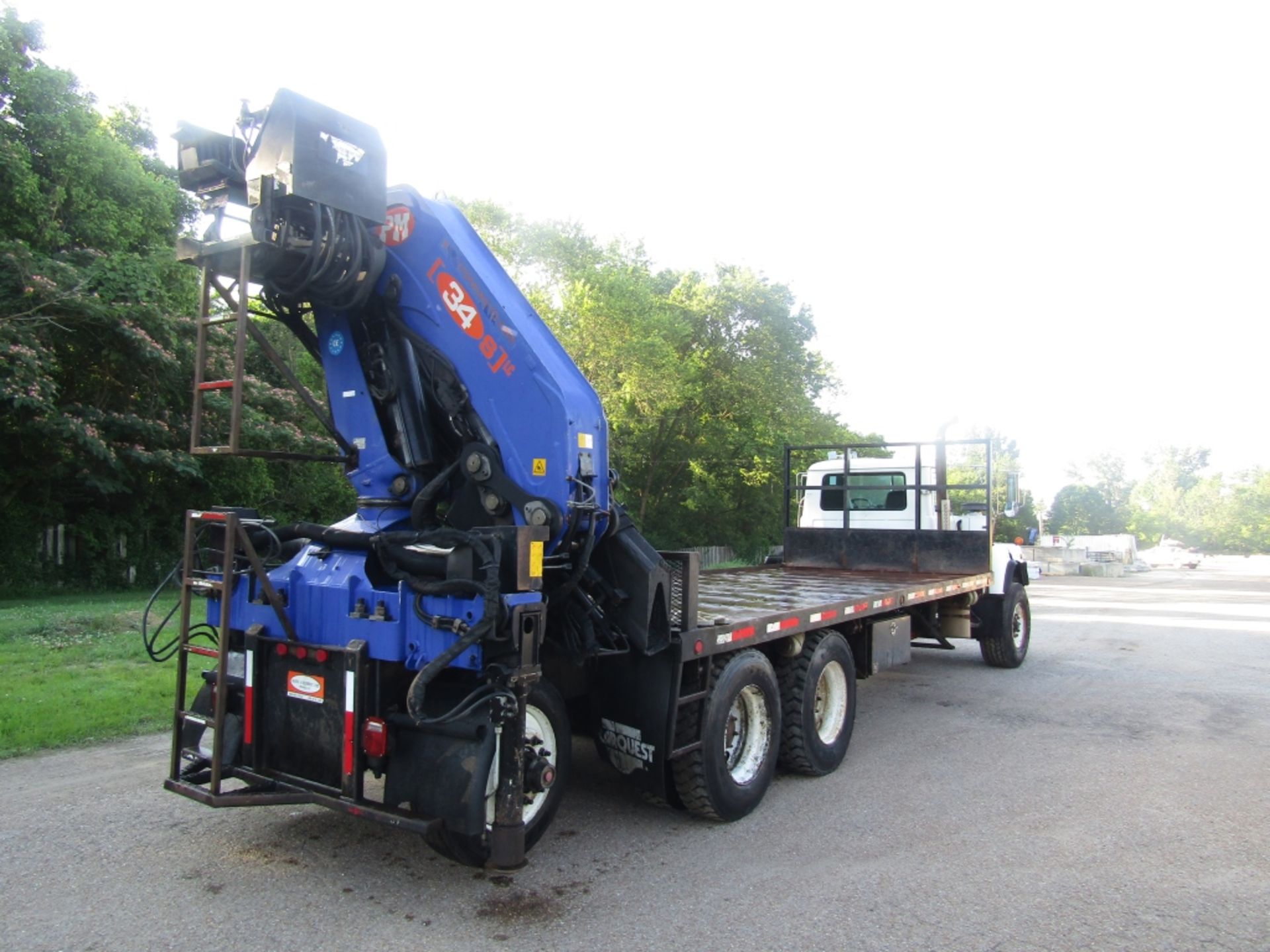 2000 Mack Boom Truck, Model DM690S VIN# 21M2B209C1YM026686, 283,742 miles, 19554 hours, Mack - Image 6 of 72