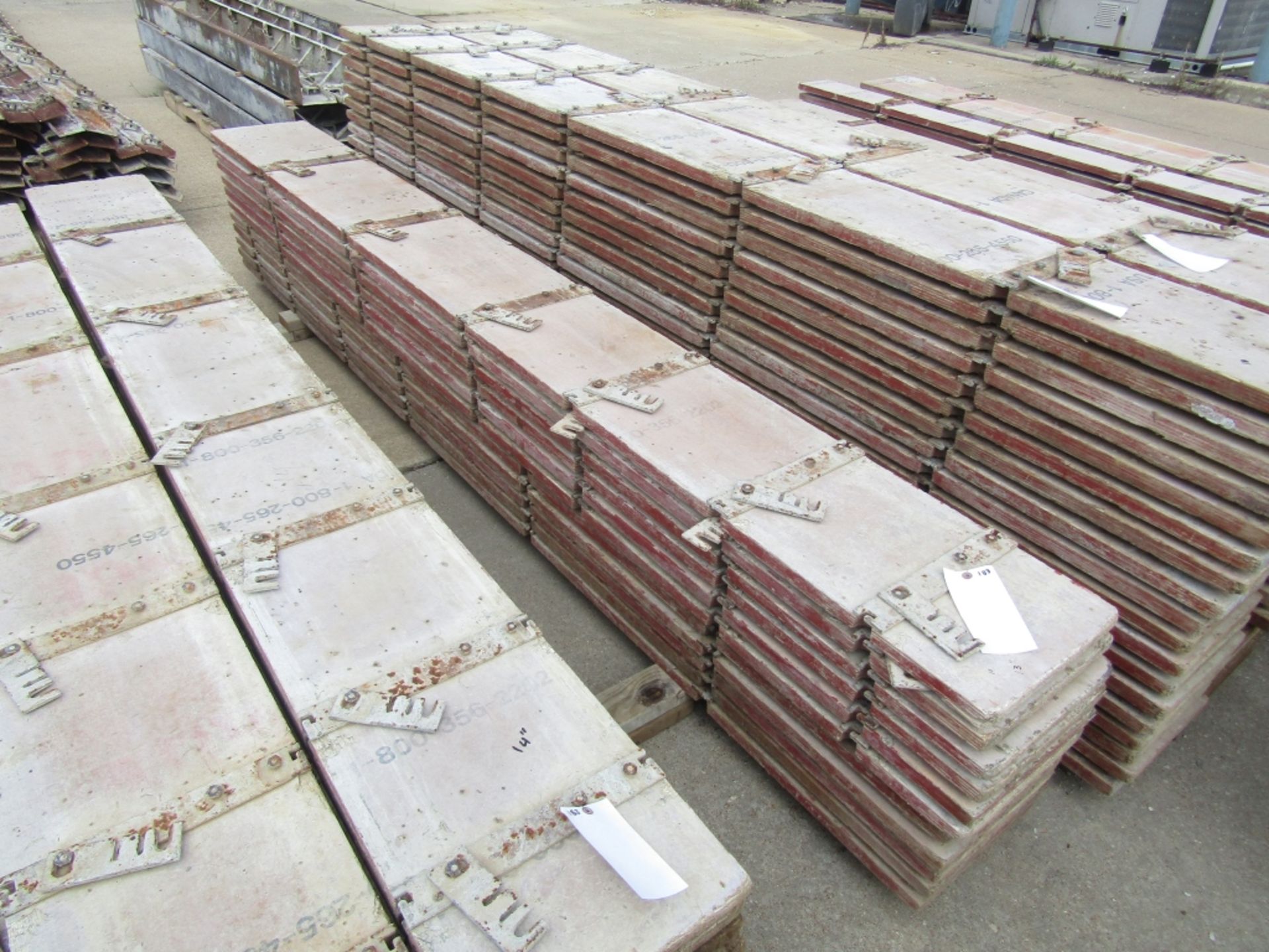 (11) 13" x 10' Advance Concrete Forms 6-Bar System