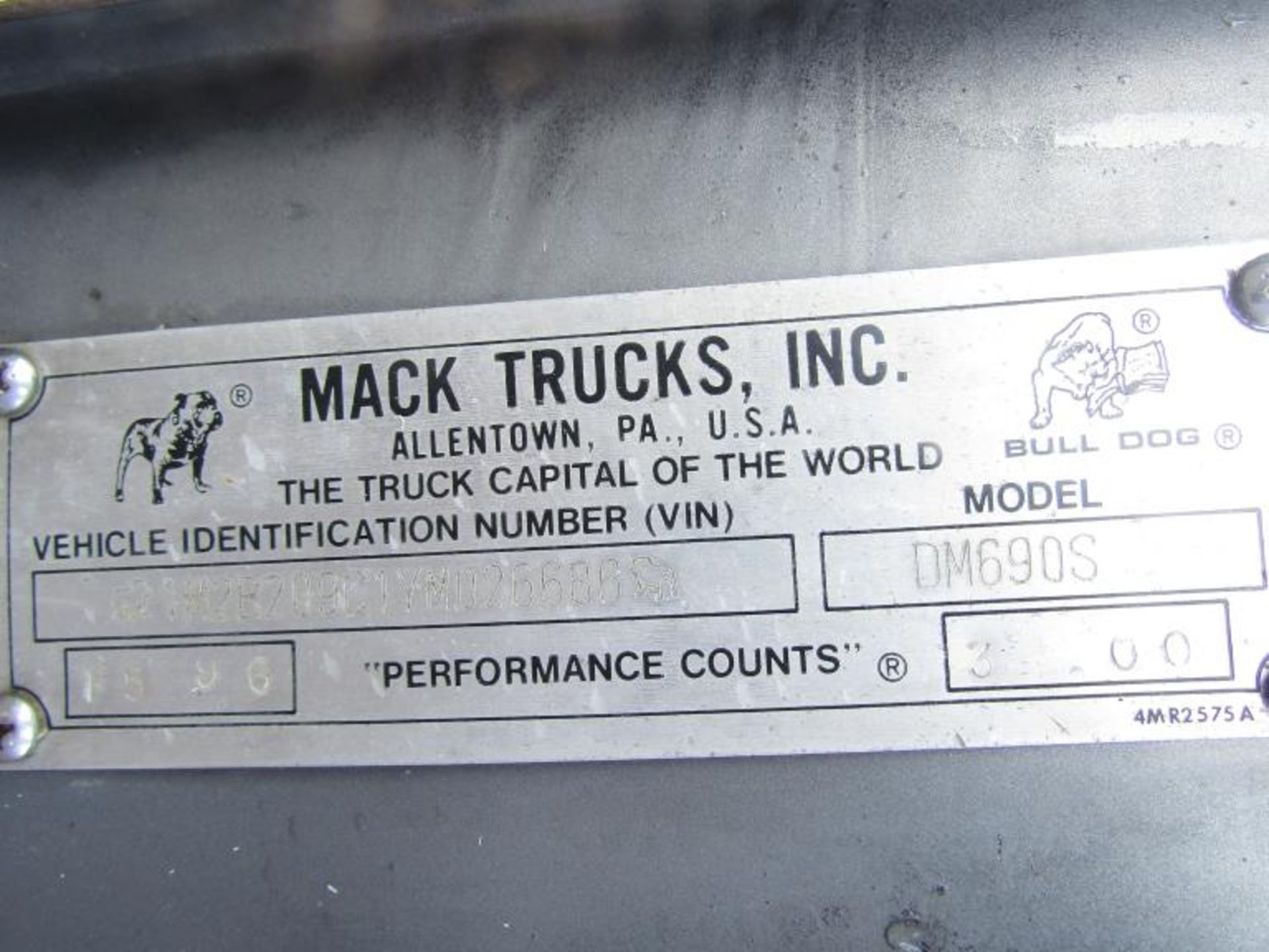 2000 Mack Boom Truck, Model DM690S VIN# 21M2B209C1YM026686, 283,742 miles, 19554 hours, Mack - Image 49 of 72