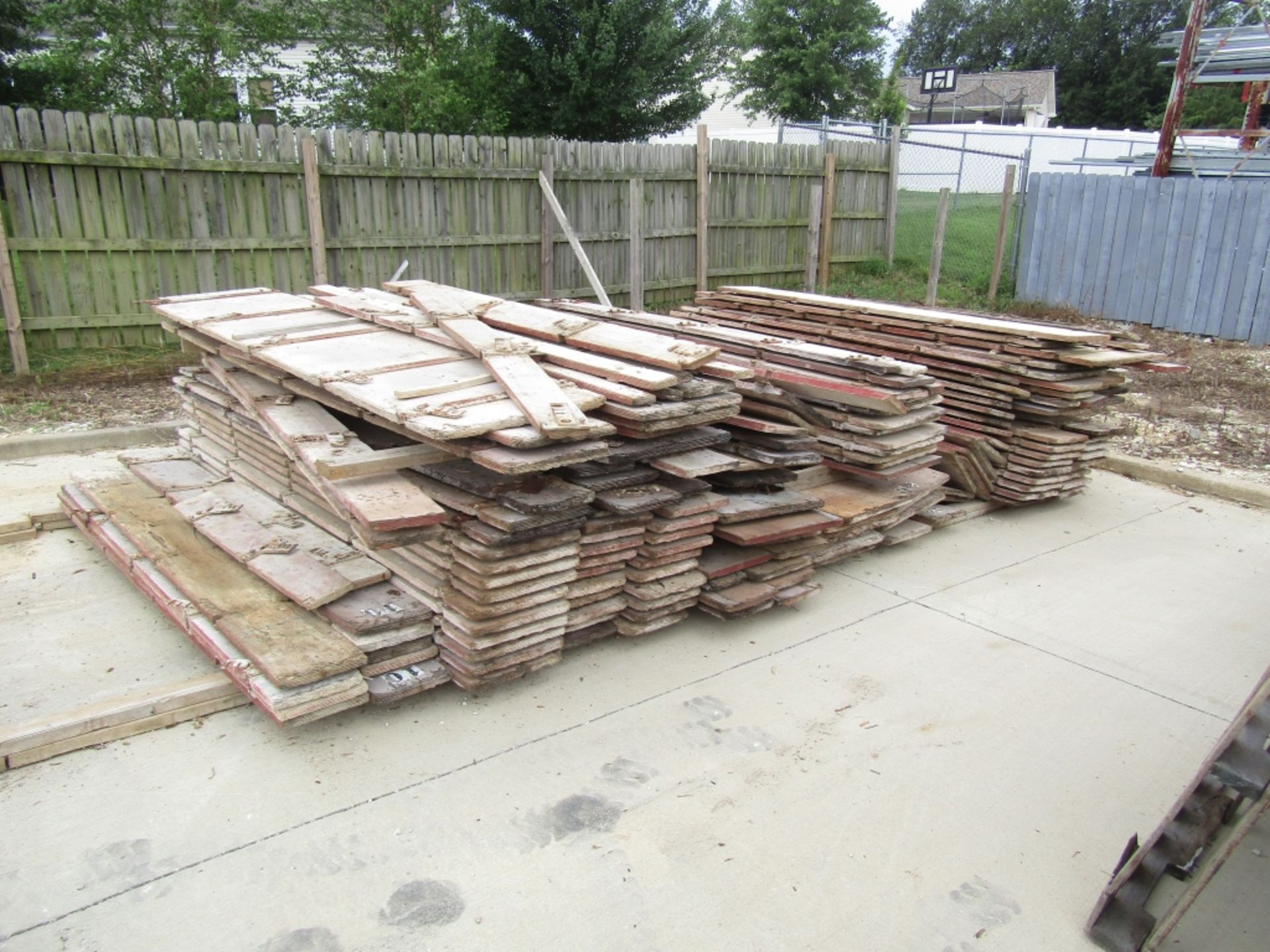 Assorted Advance Concrete Forms (Damaged)