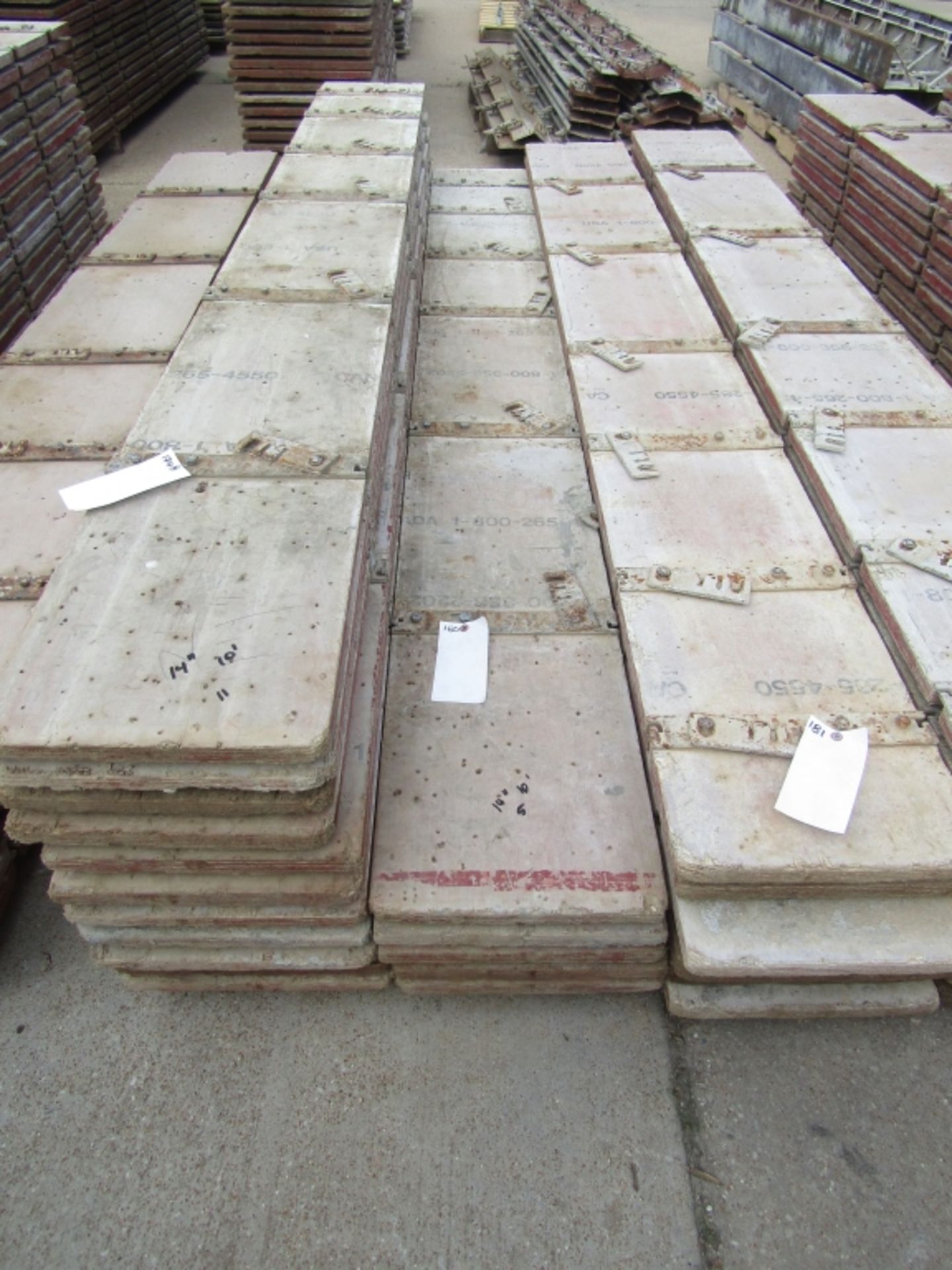 (5) 14" x 10' Advance Concrete Forms 6-Bar System