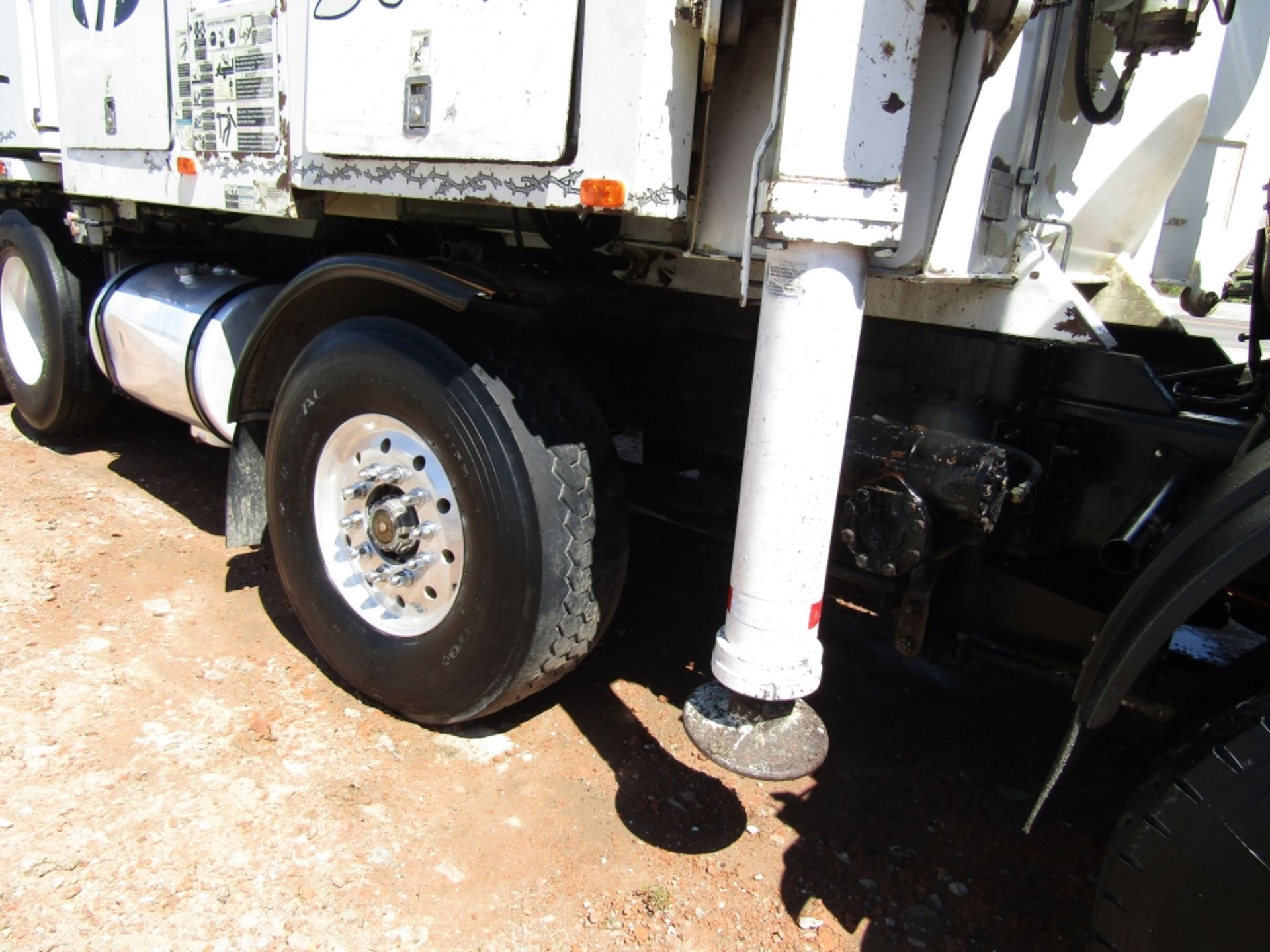 2007 Mack Pump Truck, Model RM688S VIN#1M2K189C67M039126, 148,294 miles, 13,835 hours, Maxitorque ES - Image 18 of 81