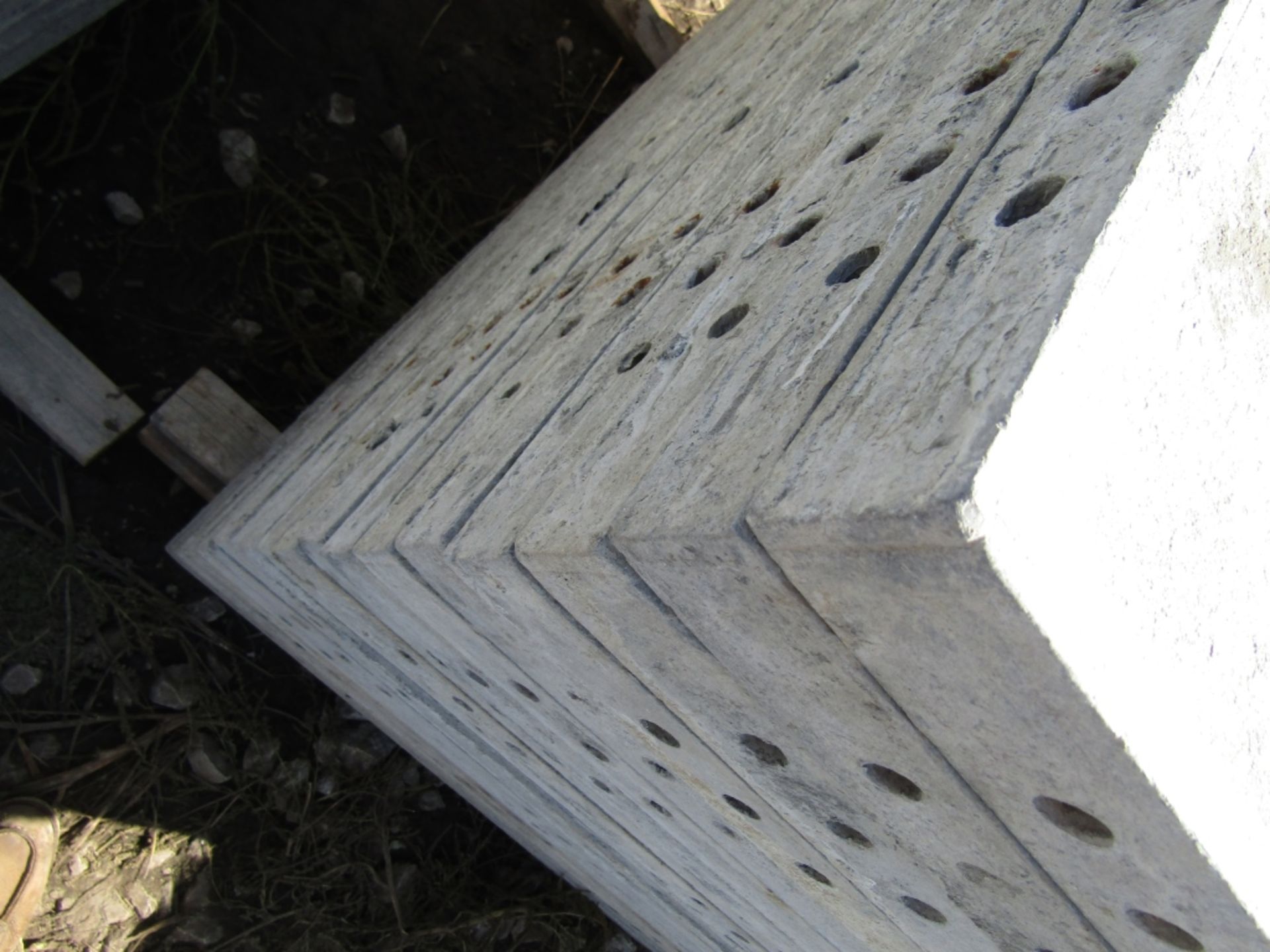 (20) 36" x 4' Wall Ties Concrete Forms, Smooth, 6-12 Hole Pattern, Triple Punch, Located near - Image 3 of 4