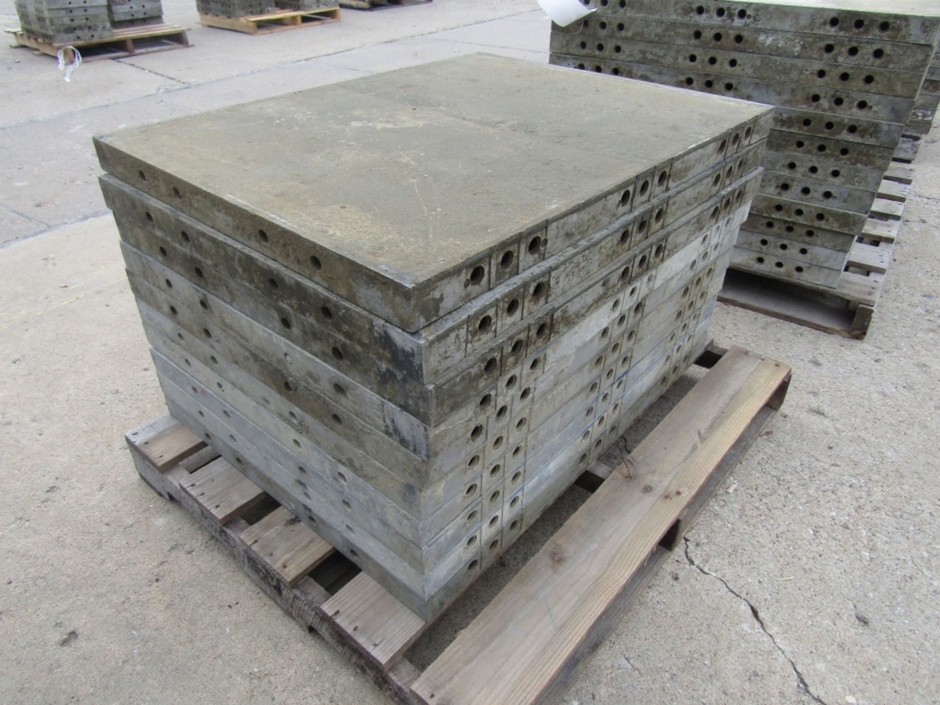 (10) 28" x 3' Western Elite Concrete Forms, Smooth 6-12 Hole Pattern Triple Punch/ Gasket, Located - Image 2 of 4