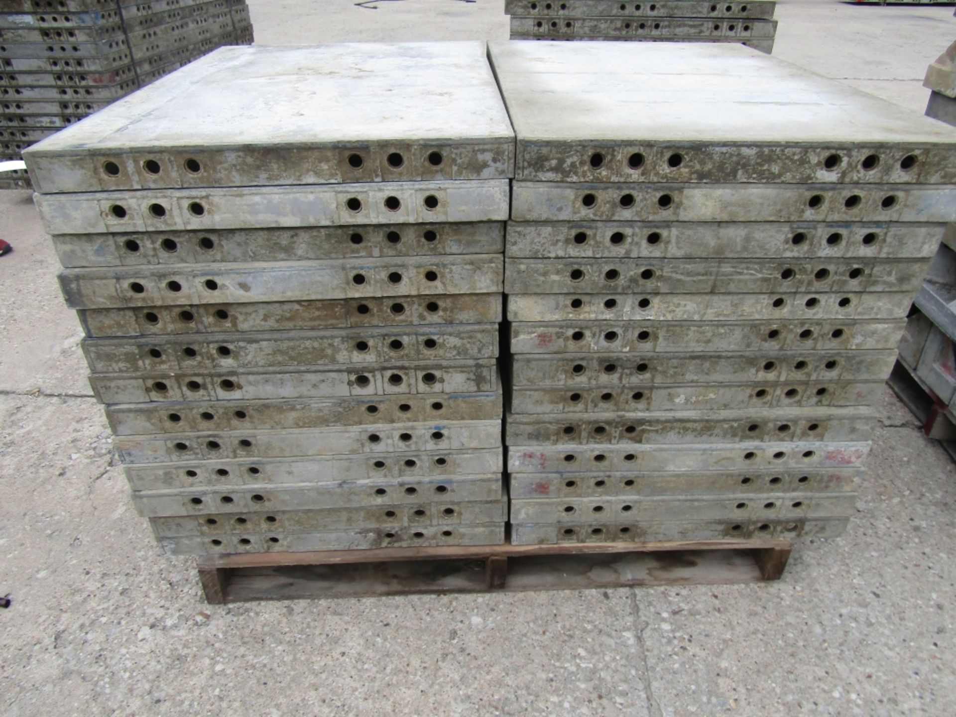 (26) 24" x 3' Western Elite Concrete Forms, Smooth 6-12 Hole Pattern Triple Punch/ Gasket, Located - Image 4 of 4