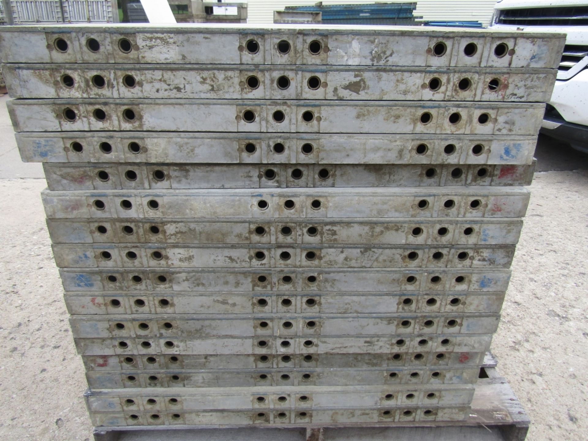 (16) 30" x 3' Western elite Concrete Forms, Smooth 6-12 Hole Pattern Triple Punch/ Gasket, Located - Image 4 of 4