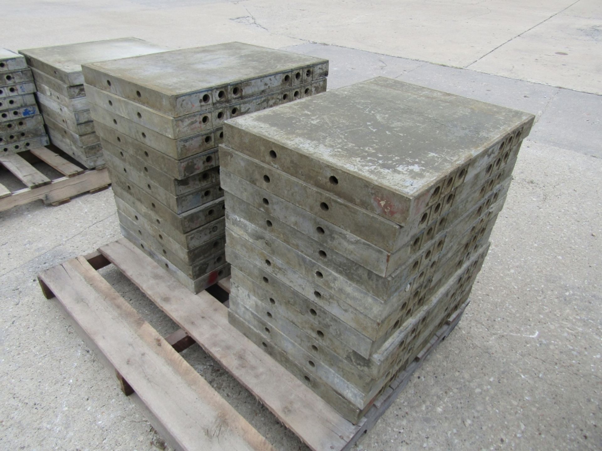 (22) 18" x 2' Western Elite Concrete Forms, Smooth 6-12 Hole Pattern Triple Punch/ Gasket, Located - Image 2 of 2