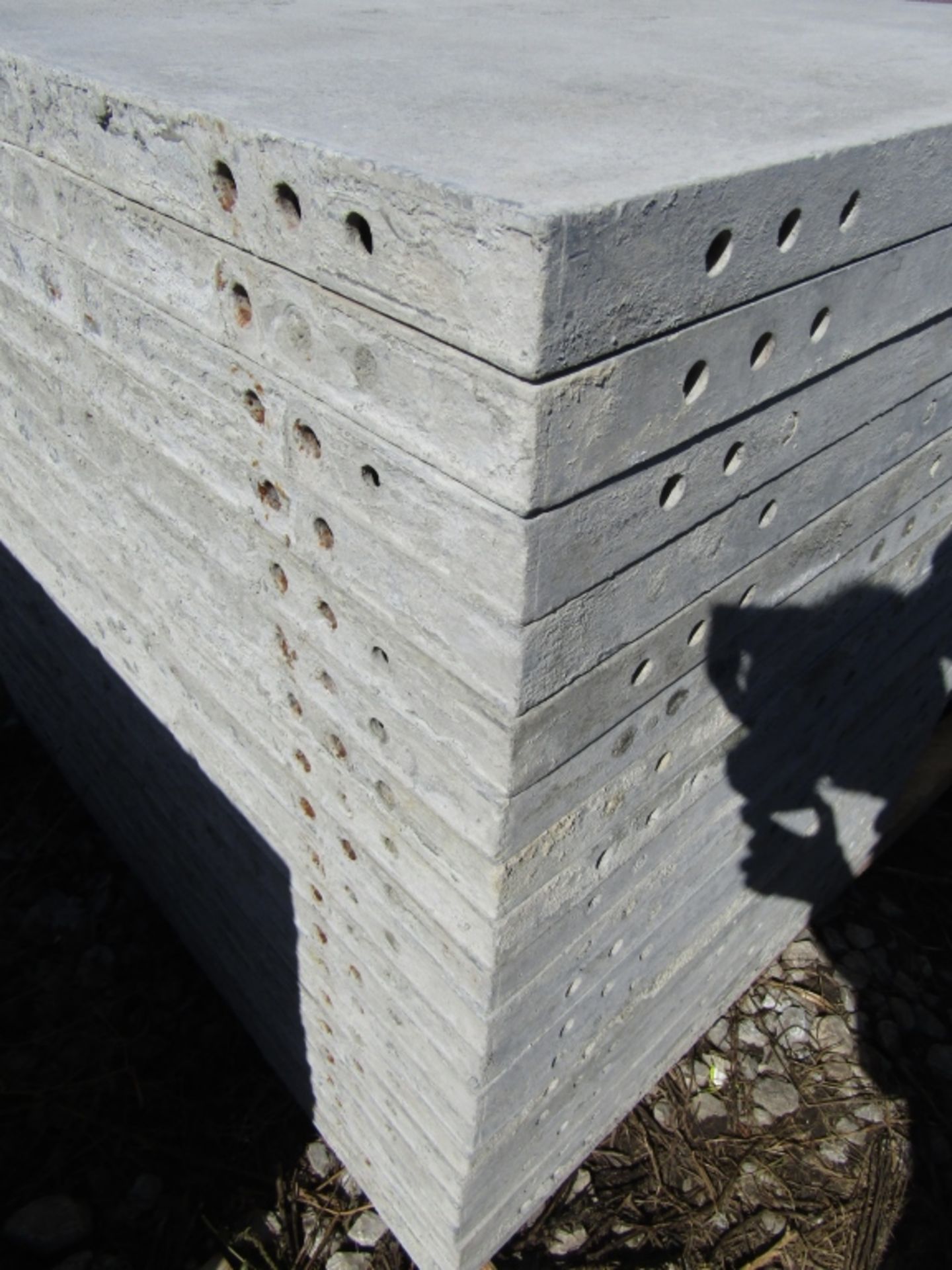 (20) 36" x 4' Wall Ties Concrete Forms, Smooth, 6-12 Hole Pattern, Triple Punch, Located near - Image 4 of 4