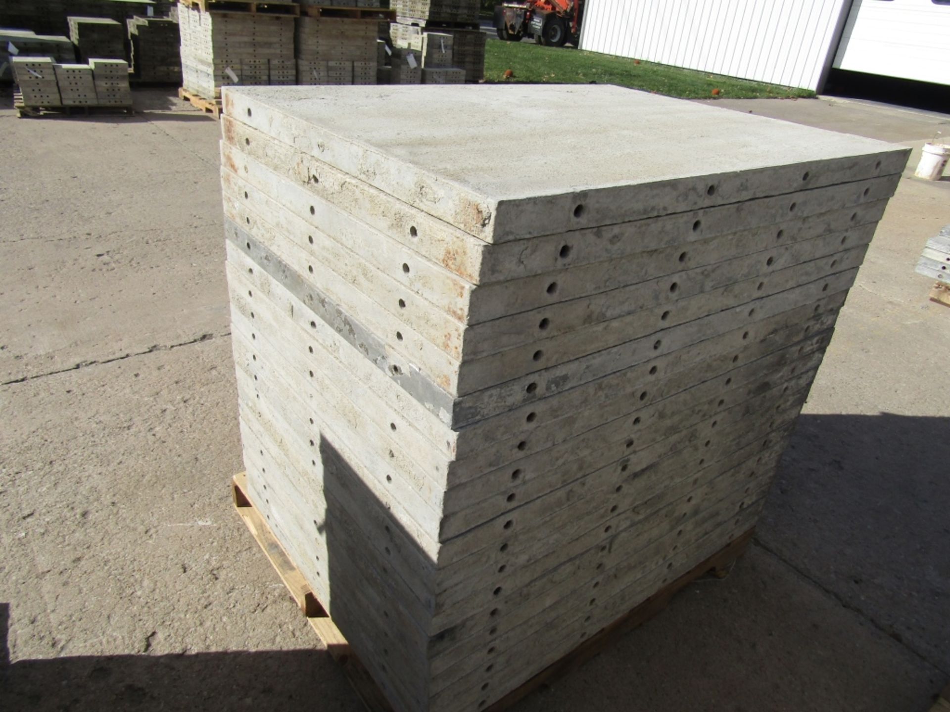 (20) 36" x 4' Durand Concrete Forms, Smooth 6-12 Hole Pattern, Attached Hardware, Located in Mt. - Image 3 of 4