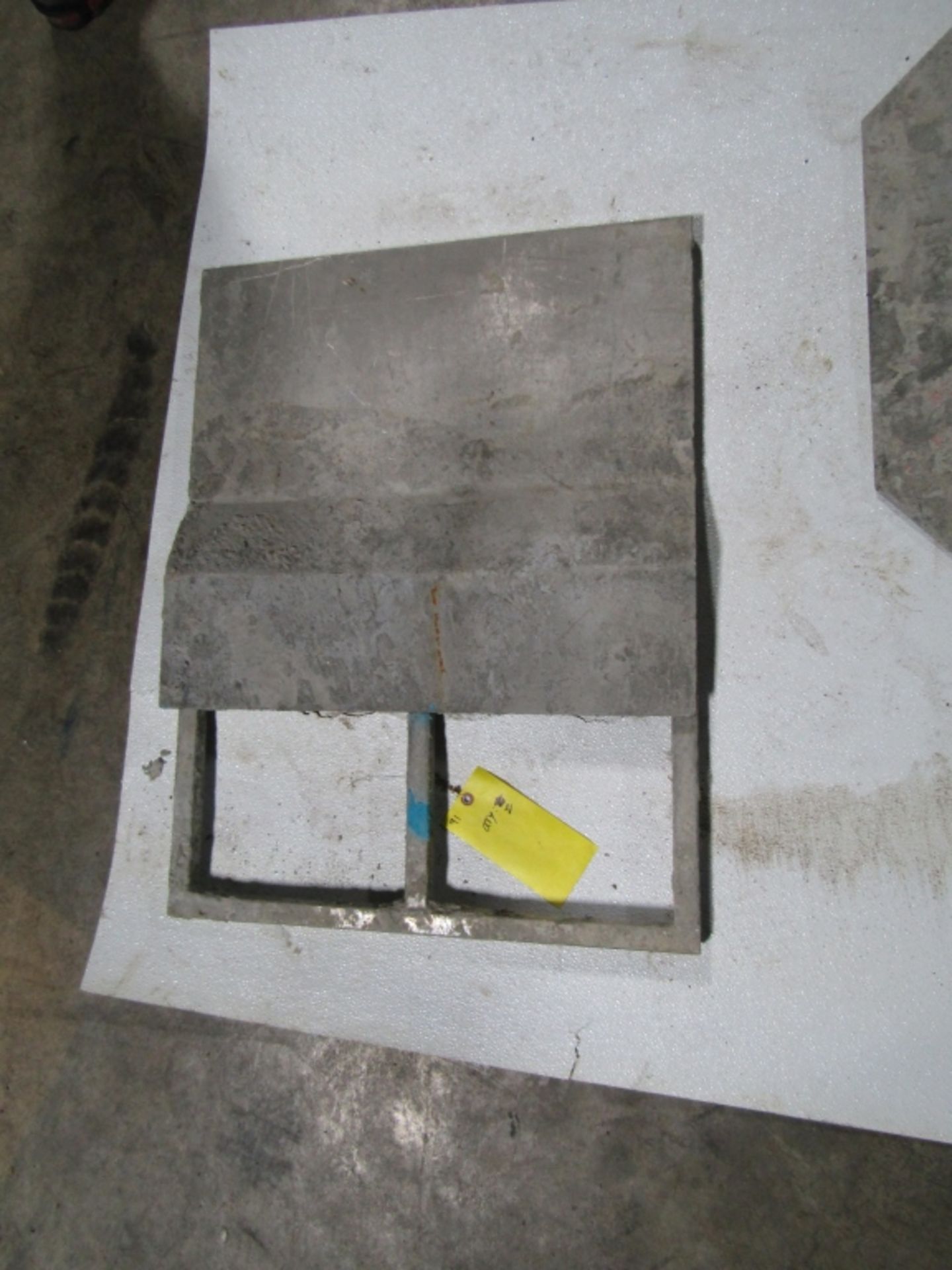 (2) Concrete Wall Chute, Located in Mt. Pleasant, IA