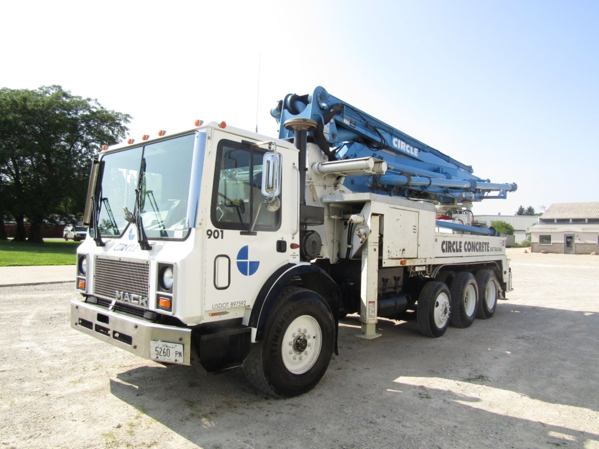 1996 Mack MR688S Pump Truck, VIN #1M2K189C8TM006901, 487601 miles, 18795 hours, Maxi torque T2090 - Image 3 of 49