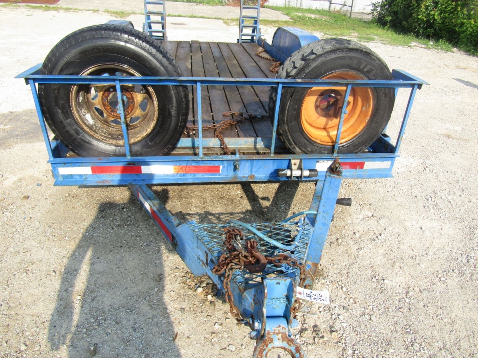 2002 Cronkhite Tandem Axle Trailer, VIN # 47326202621101124, Ramps 16'2" x 6'6", Wood Deck, - Image 3 of 8
