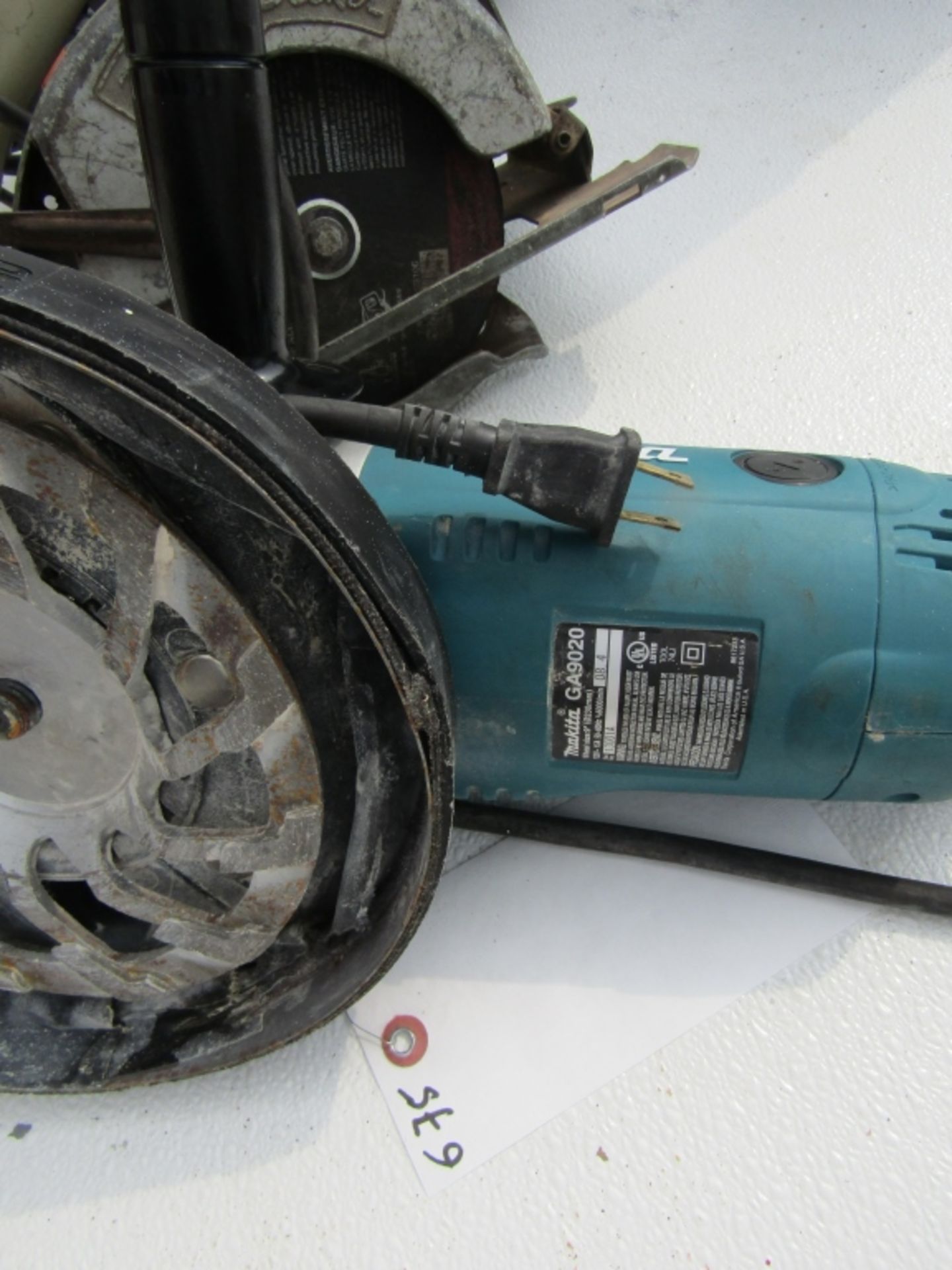 Makita GA9020 Metal Grinder, Model GA9020, Serial #13001A, 9" Wheel size, - Image 2 of 2