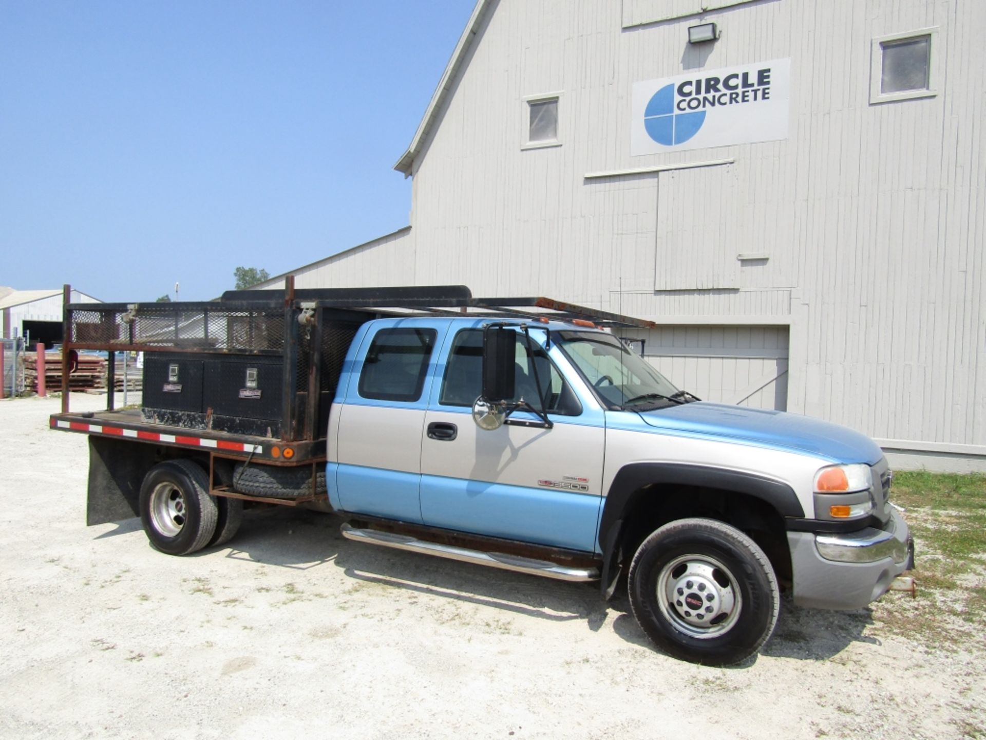 2004 GMC 3500 Duramax Crew Cab Utility Truck, Diesel Dually, VIN #1GDJC39104E119177, 121 306