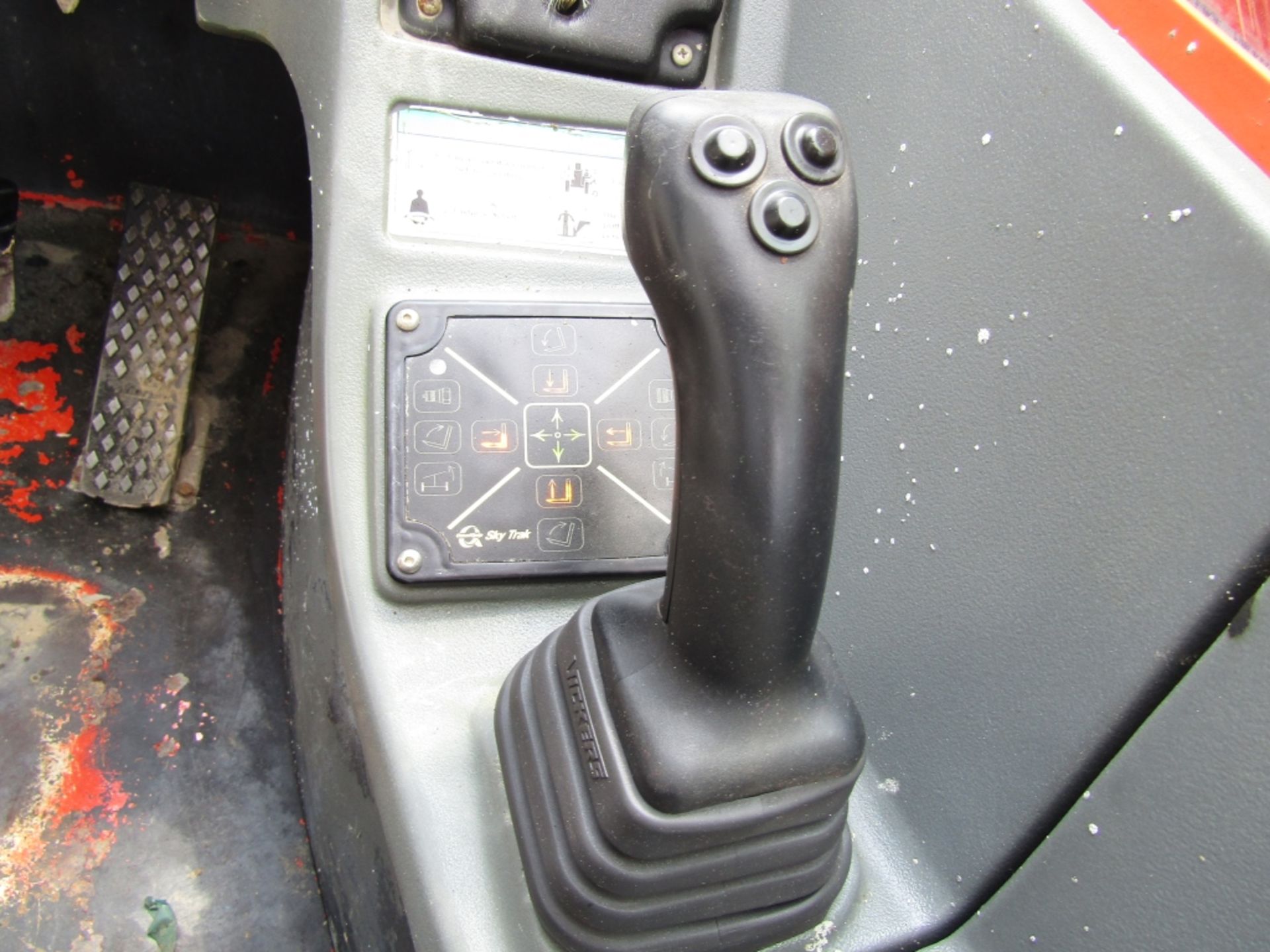 2003 OmniQuip Trak International Boom Lift, Model #3606, Millennia Series, 2860 Hours, Cummins - Image 11 of 20