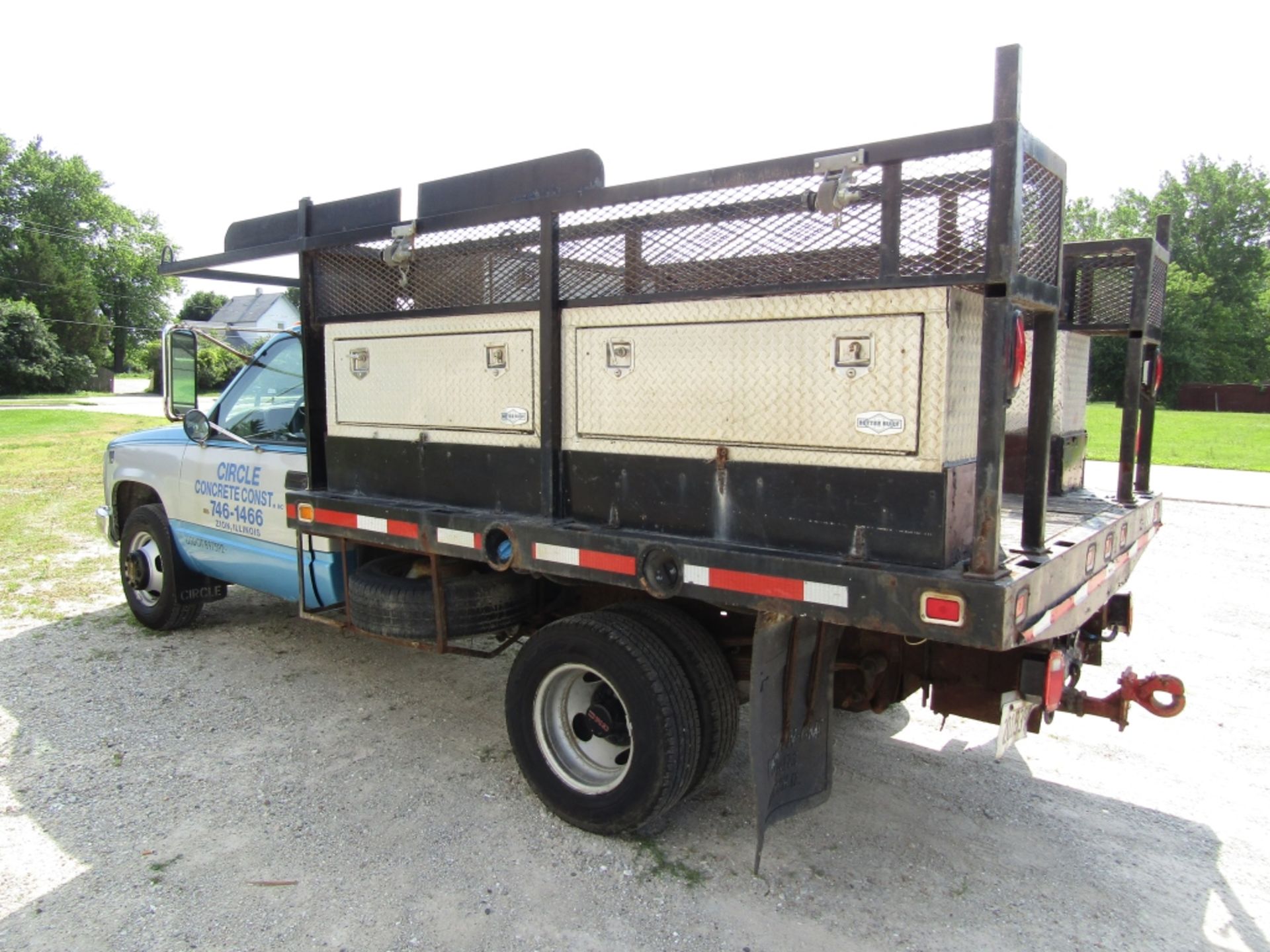 1998 GMC Utility Pick up Truck, Dually, VIN #1GDJC34F6WF069109, 108052 Miles, Automatic - Image 5 of 22