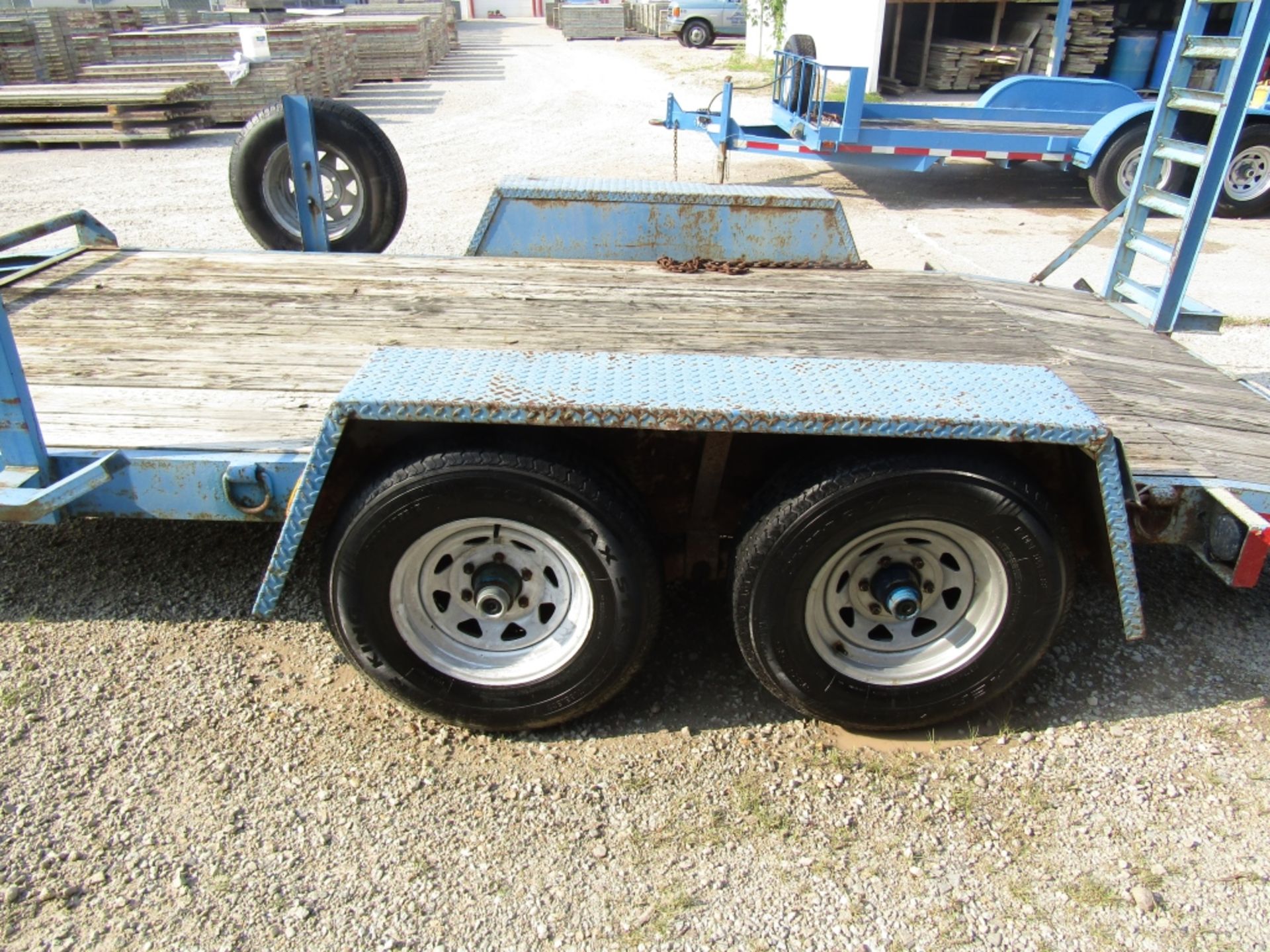 1999 Mobile Mfg. Tandem Axle Trailer, VIN # 1M9FA1428X1319852, Ramps 14'4" x 6' 6", Wood Deck, - Image 6 of 8