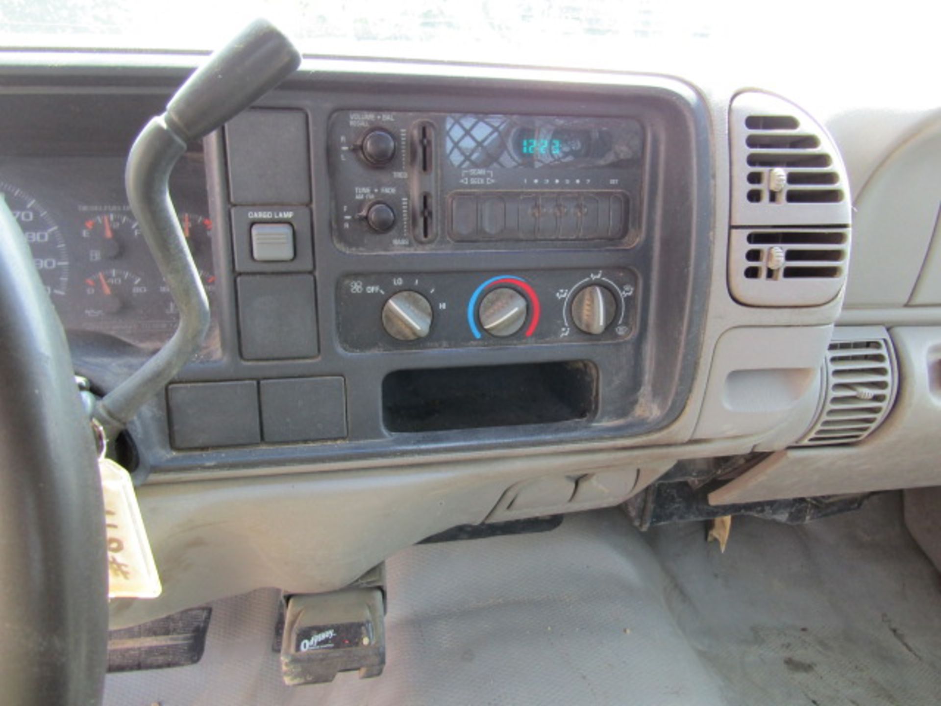 1998 GMC 3500 SL Utility Truck, Dually, VIN #1GDJC34F5WF039891, 163811 miles, Automatic - Image 9 of 24