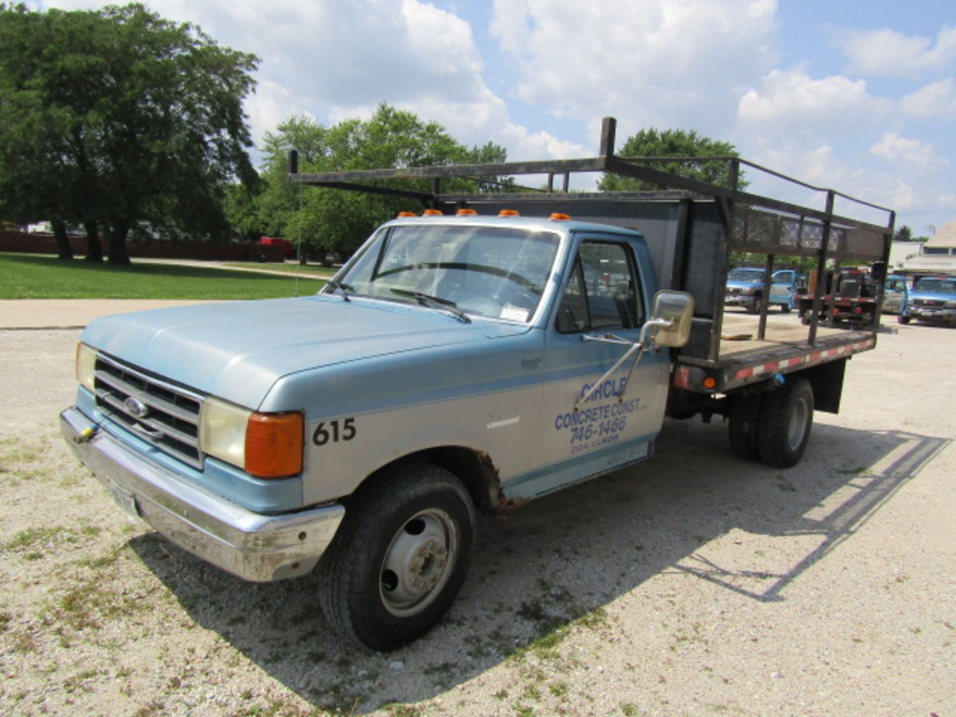 1991 Ford F-350 Form Truck, Dually, VIN #2FDKF37MXMCA40615, 48682 miles, Automatic Transmission, - Image 2 of 21