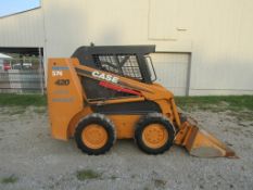 2008 Case 420 Uniloader, 198 Hours, ID #N7M466574, Enclosed rope, bucket.,