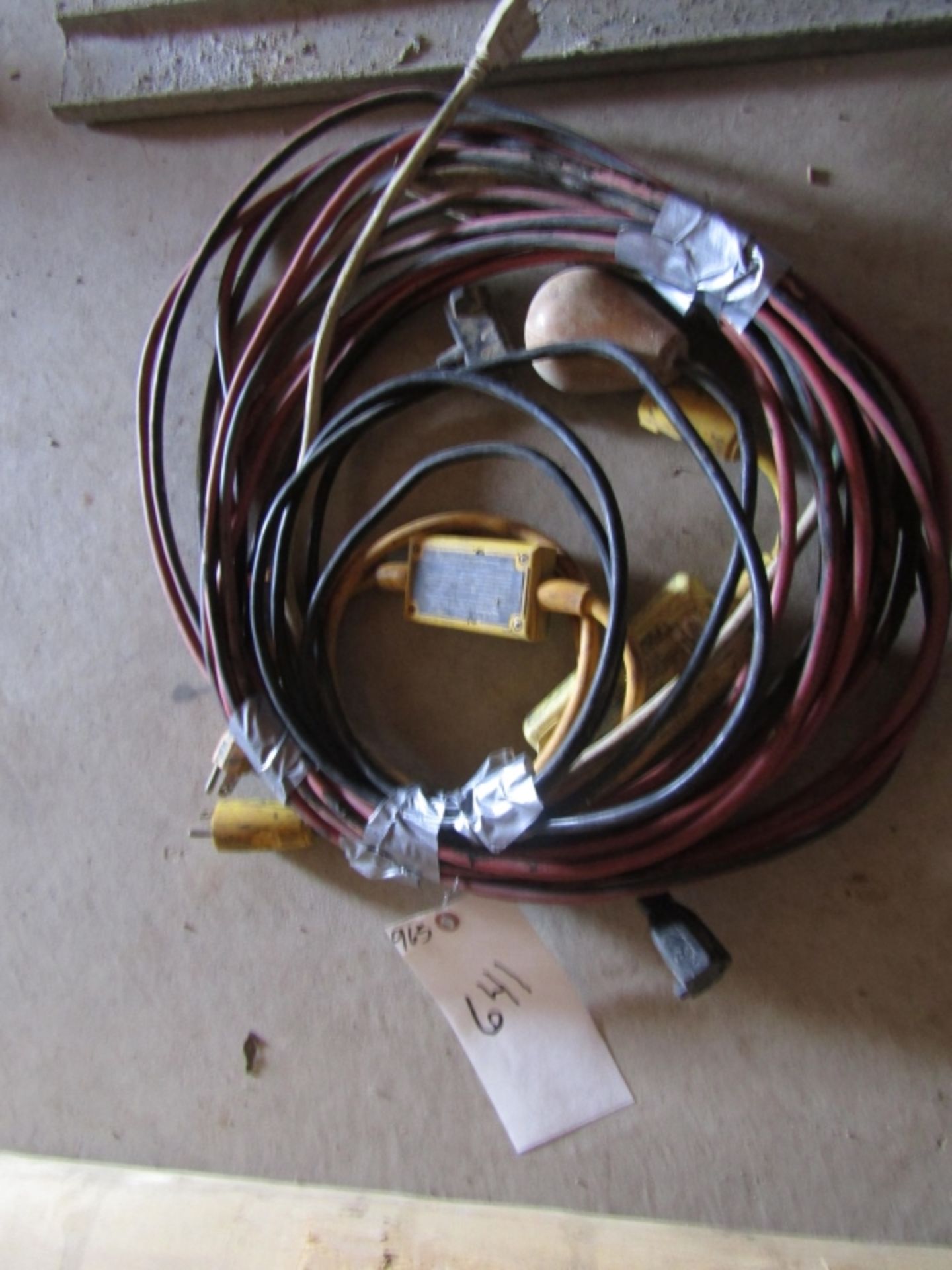 Miscellaneous Extension Cords & Adapters
