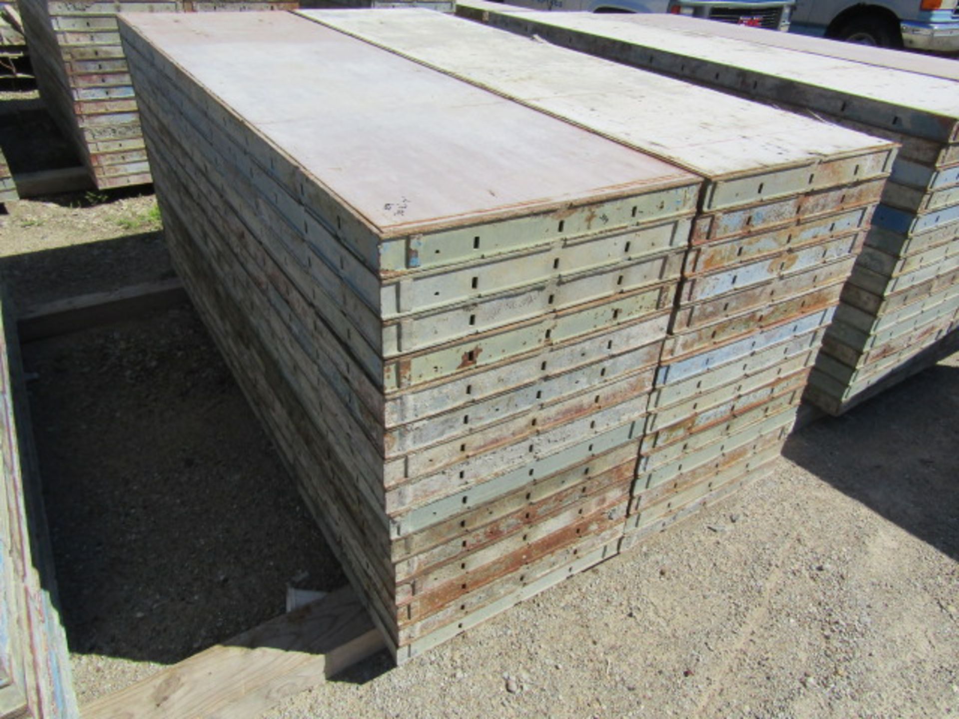 (30) 24" x 7' Symons Steel Ply Forms