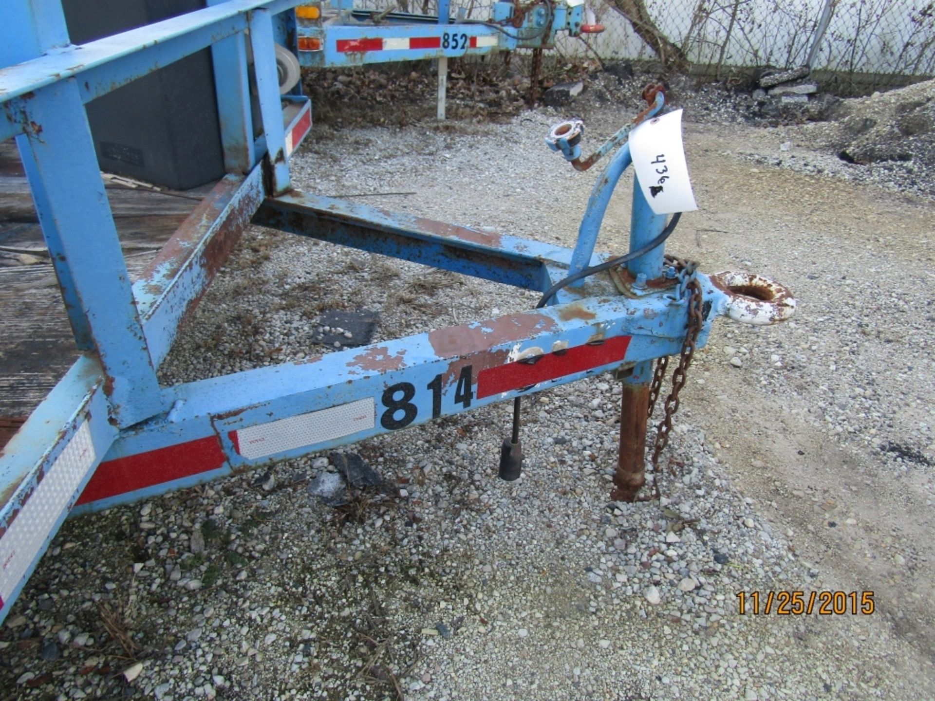 1988 Brewer Tandem Axle Trailer, VIN #068814, Damaged Decking, New Lumber included to fix. - Image 5 of 6