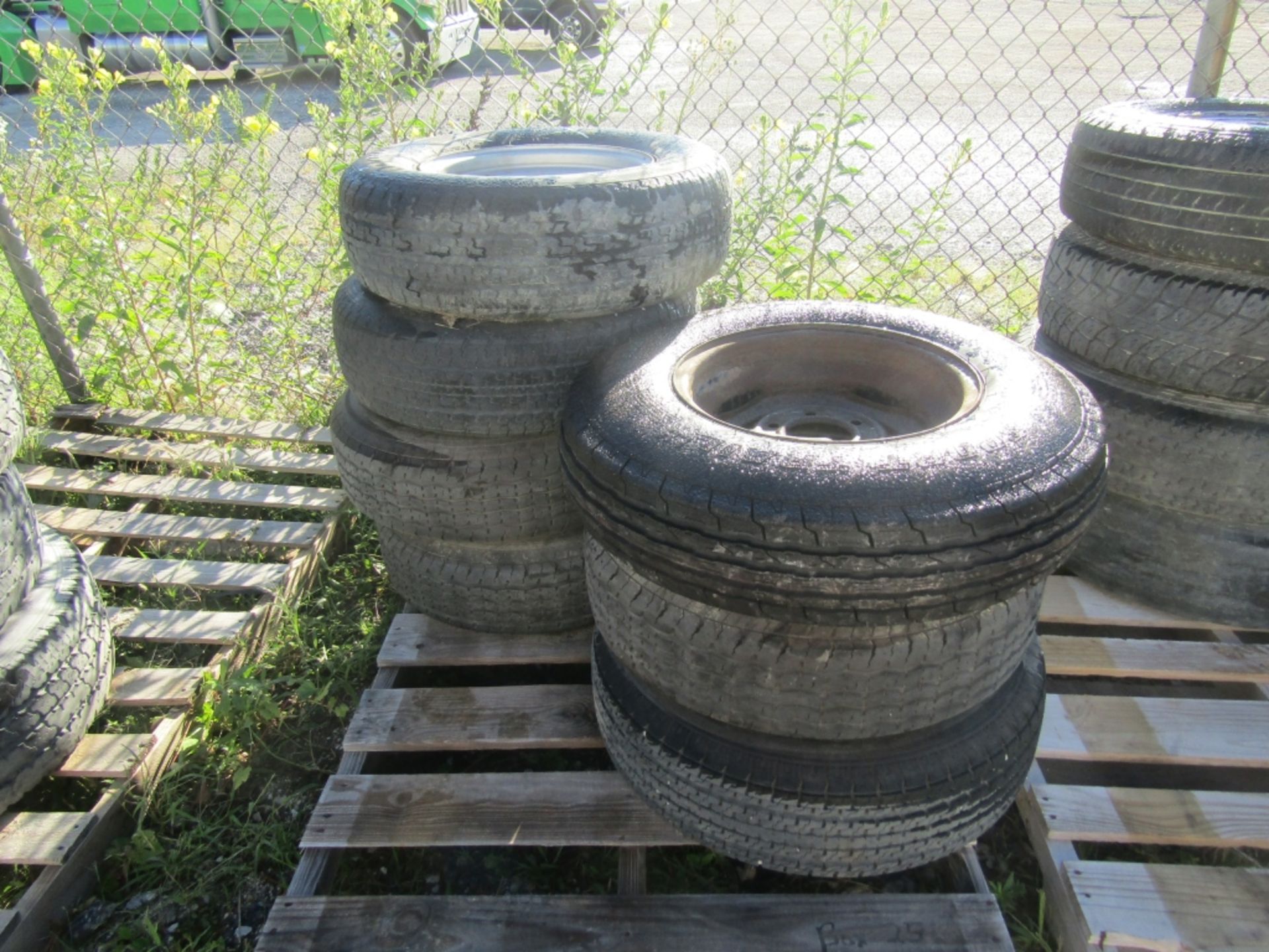 (7) Tires