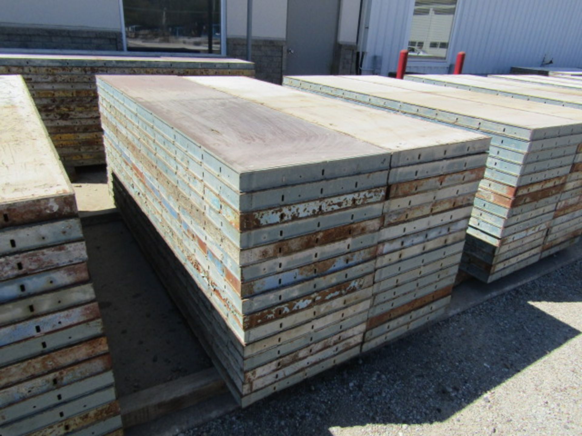 (30) 24" x 8' Symons Steel Ply Forms