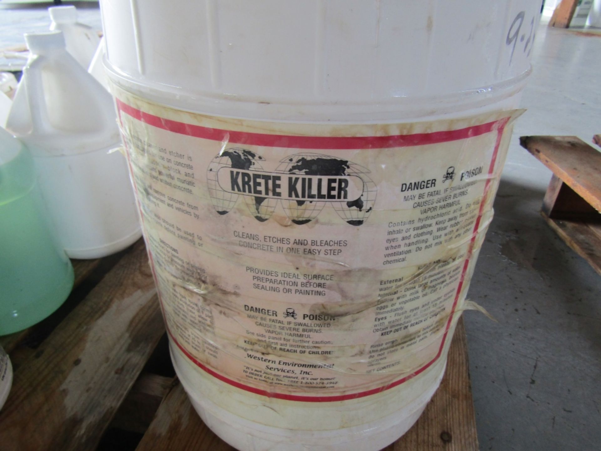 Bucket Krete Killer, Cleans, Etches & Bleaches Concrete in One Easy Step