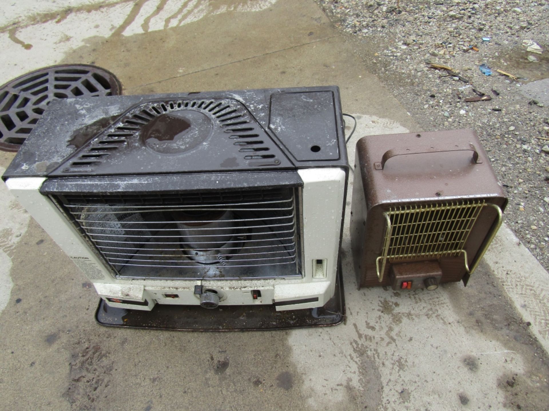 (2) Heaters, (1) Kero-Sun Heater & (1) Brown Heater