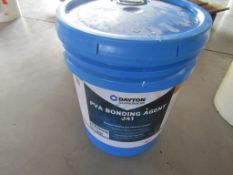 Bucket Dayton PVA Bonding Agent