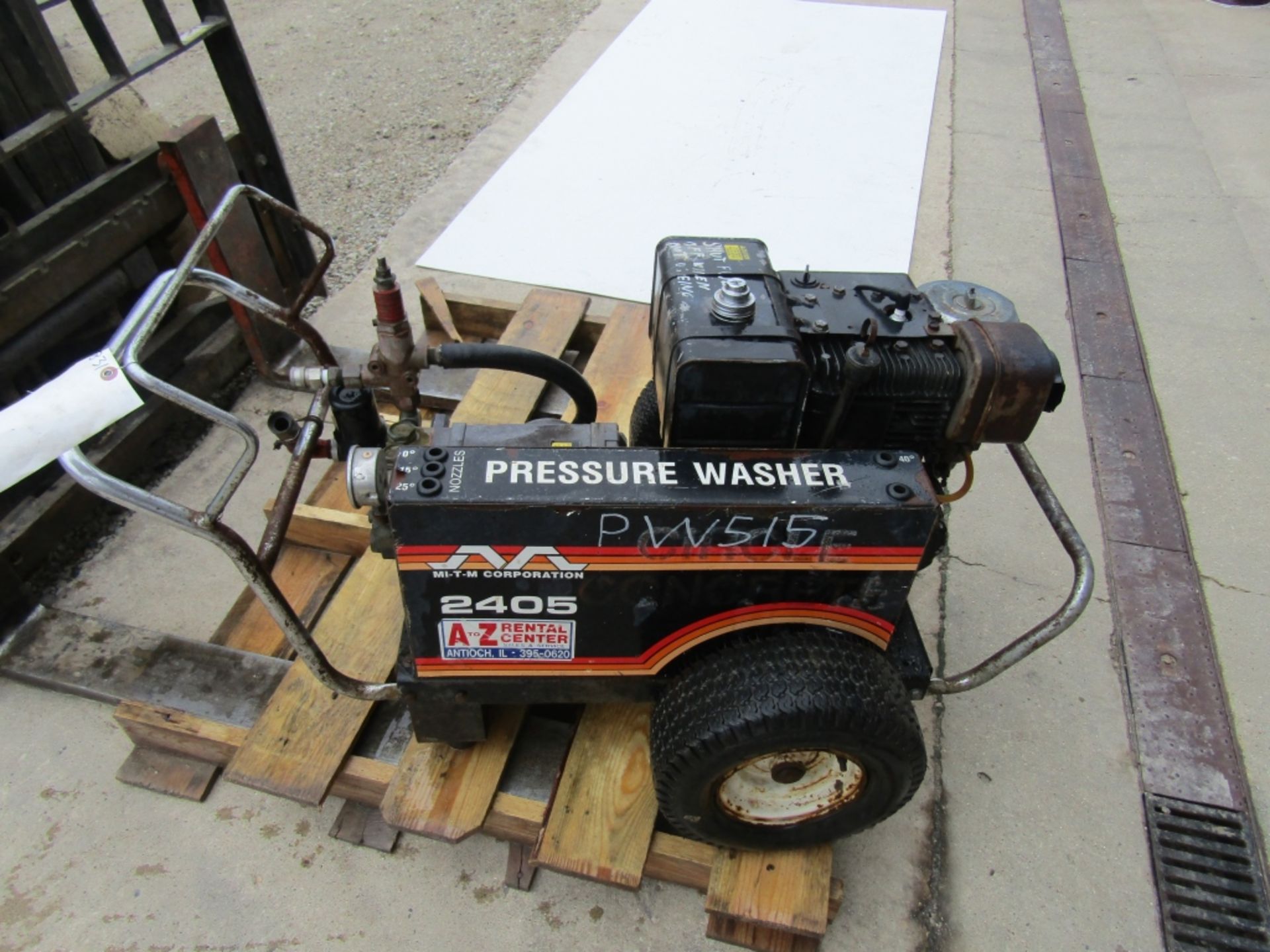 Mi-T-M Pressure Washer 2405, Model 2405, 11 hp Motor
