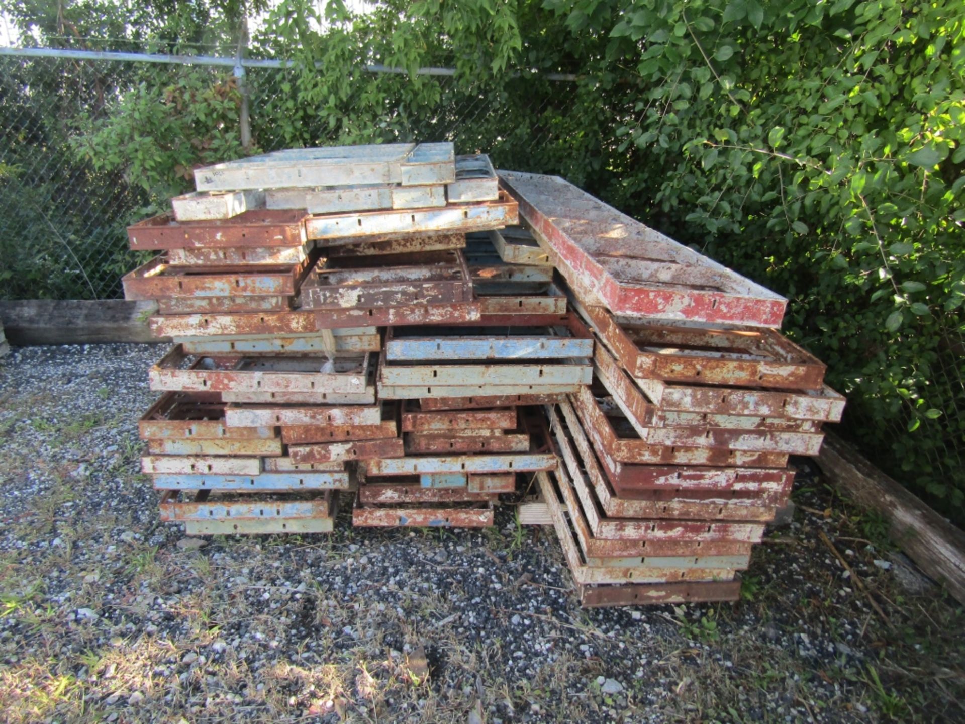 (60) Miscellaneous Concrete Frames, Damaged