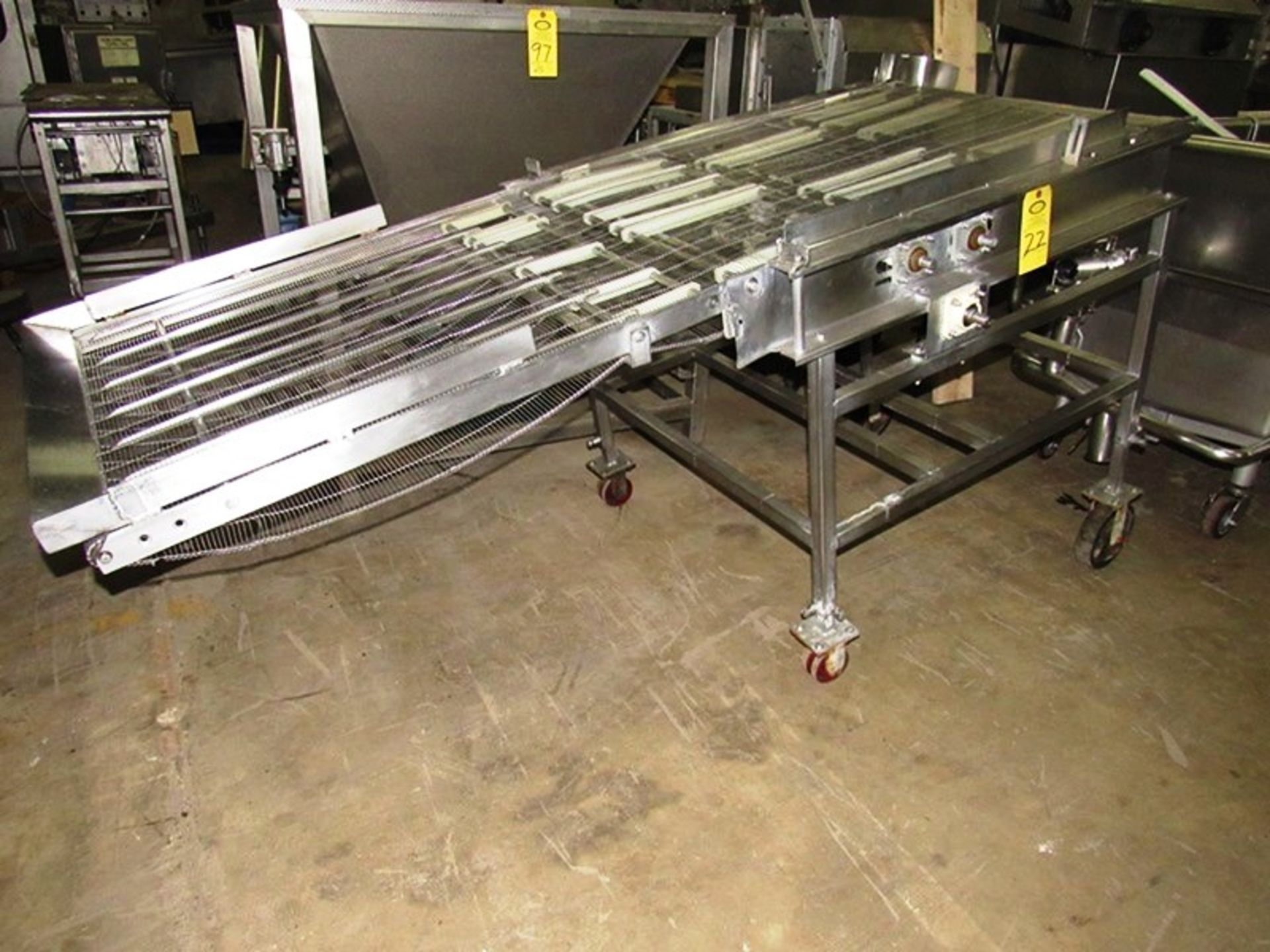Stainless Steel Conveyor, 34" W X 92" L stainless steel ladder chain belt, hydraulic motor on