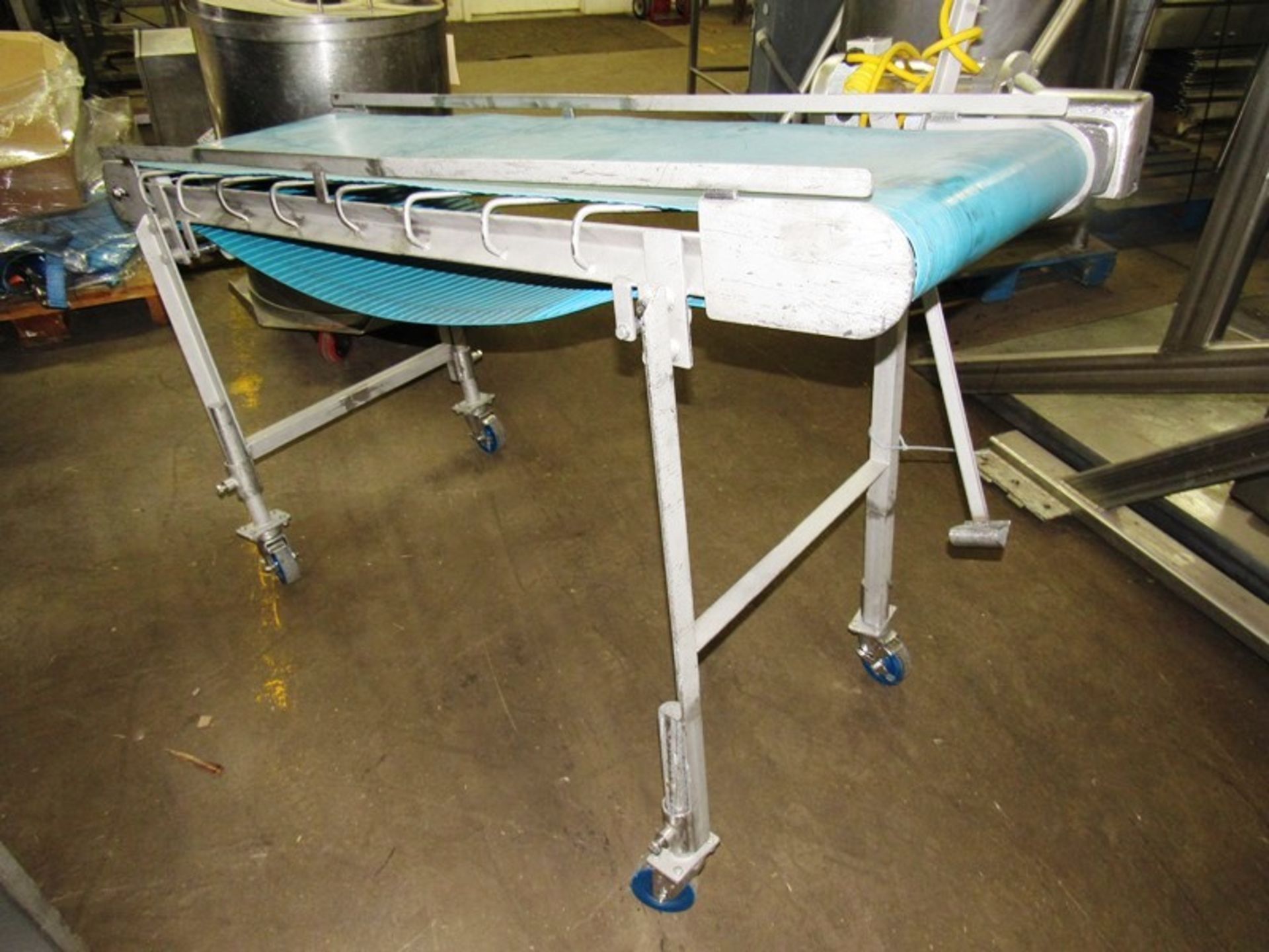 Stainless Steel Incline Conveyor, 20" W X 66" neoprene belt, adjustable height on wheels, 1/2 h. - Image 2 of 4