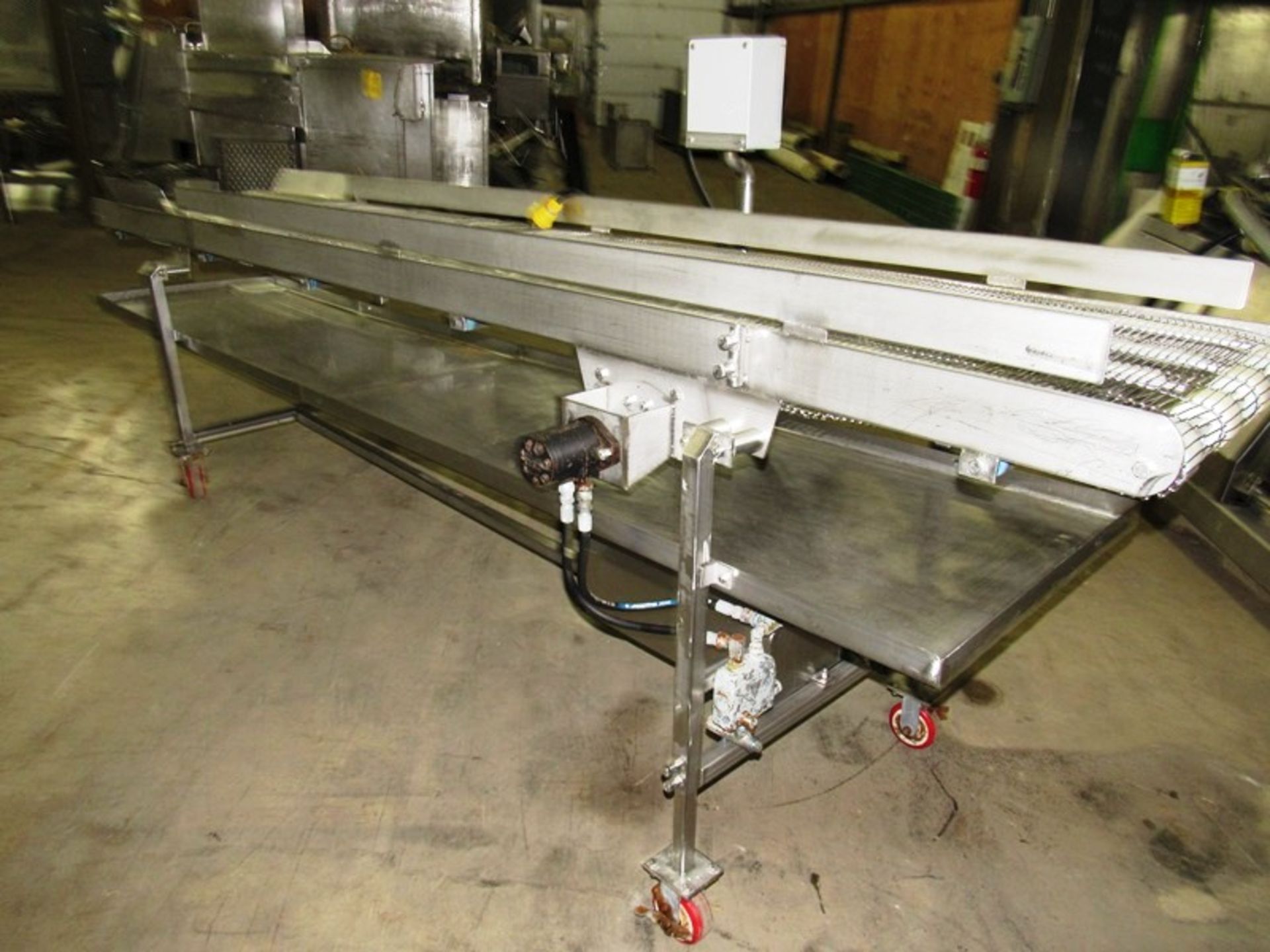 Stainless Steel Conveyor, 24" W X 13' L stainless steel belt, drip pan, hydraulic drive, on wheels - Image 2 of 4