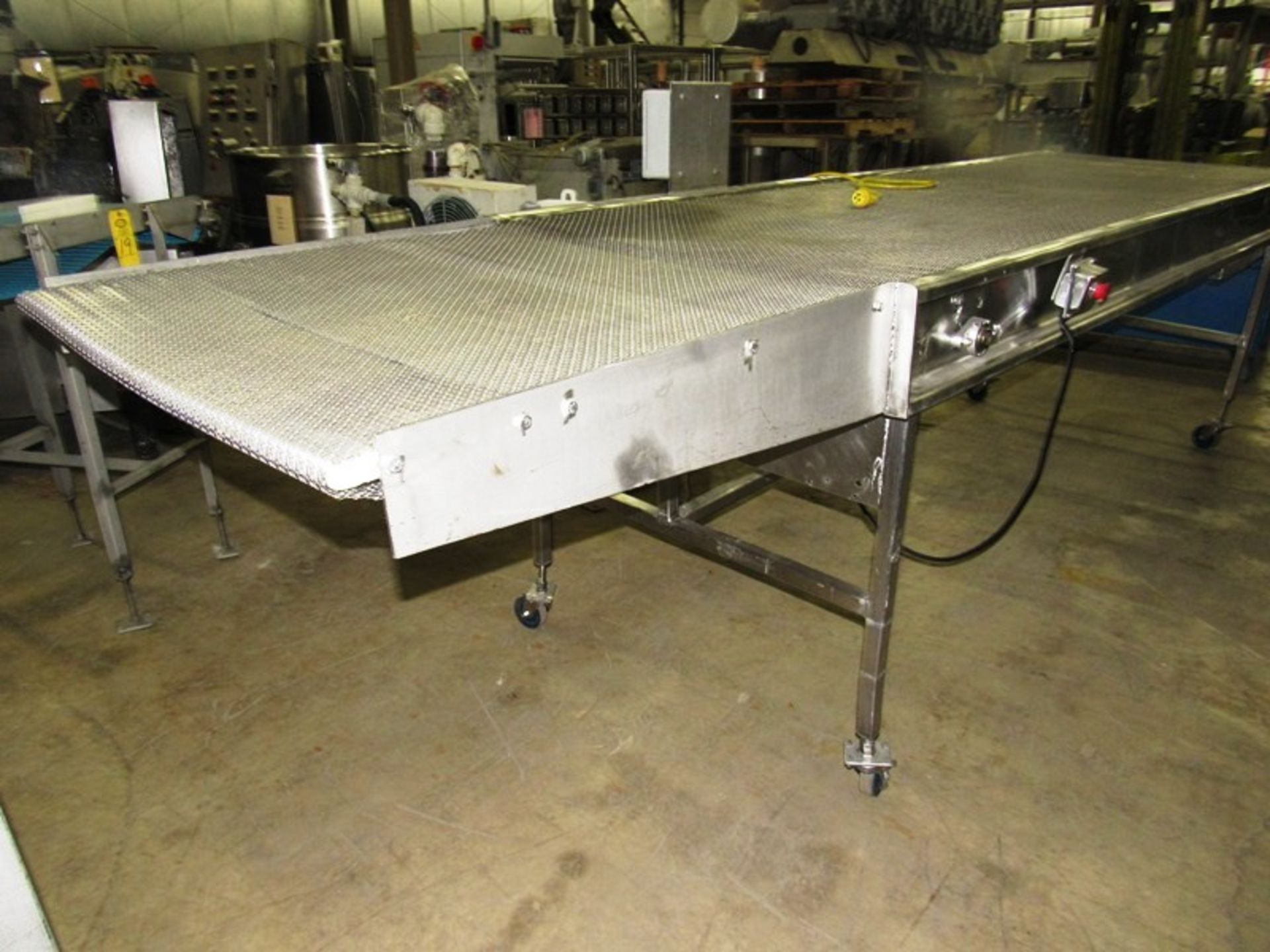 Stainless Steel Conveyor, 40" W X 14' L stainless steel mesh belt on wheels, 115 volts - Image 3 of 3