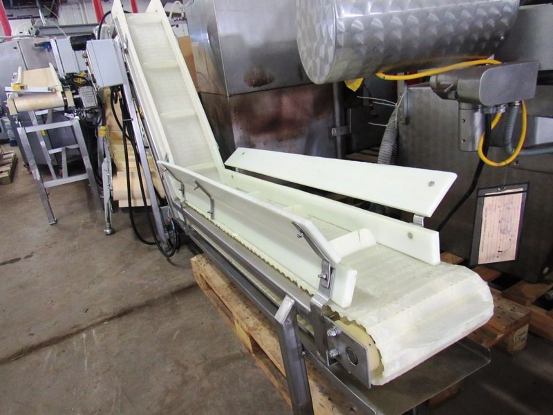 Stainless Steel Incline Conveyor, 10" W X 102" L flighted belt, 2" high flights spaced 12" apart, - Image 2 of 4