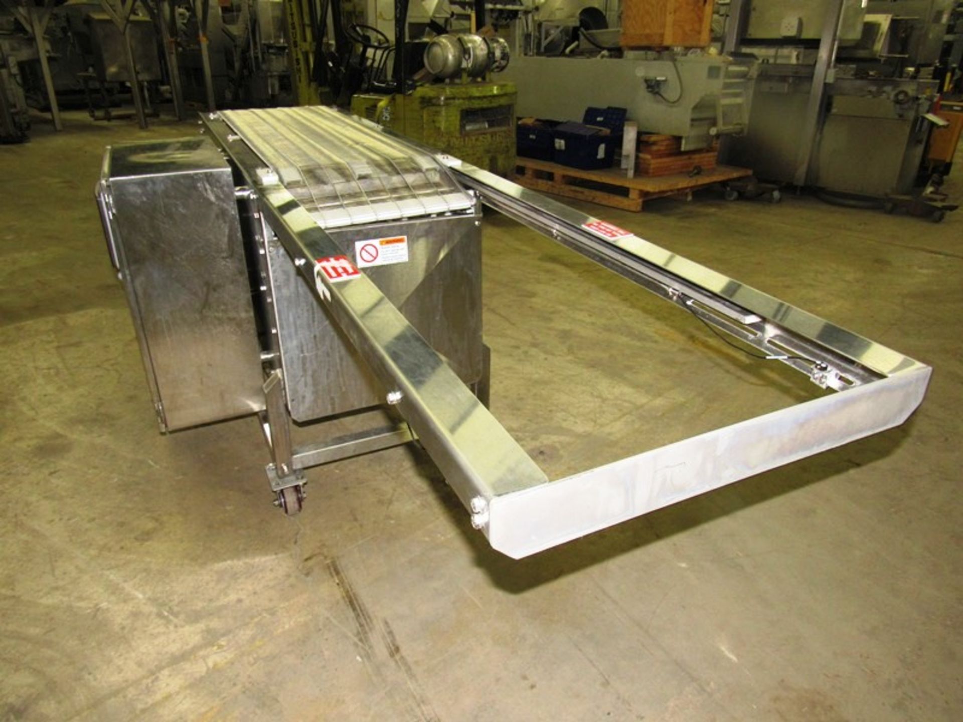 Bridge Machine Co. Mdl. SCA18/42 Stainless Steel Shuttle Conveyor, 18" W X 68" L belt, 114" L - Image 3 of 8