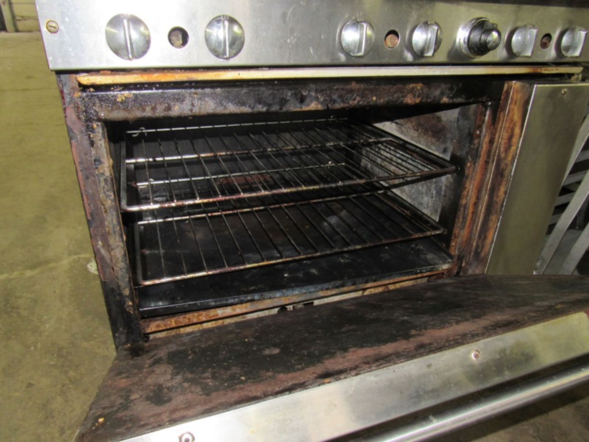 Imperial Stove, 6 burners with oven, 3' W X 30" D X 57" T - Image 4 of 5