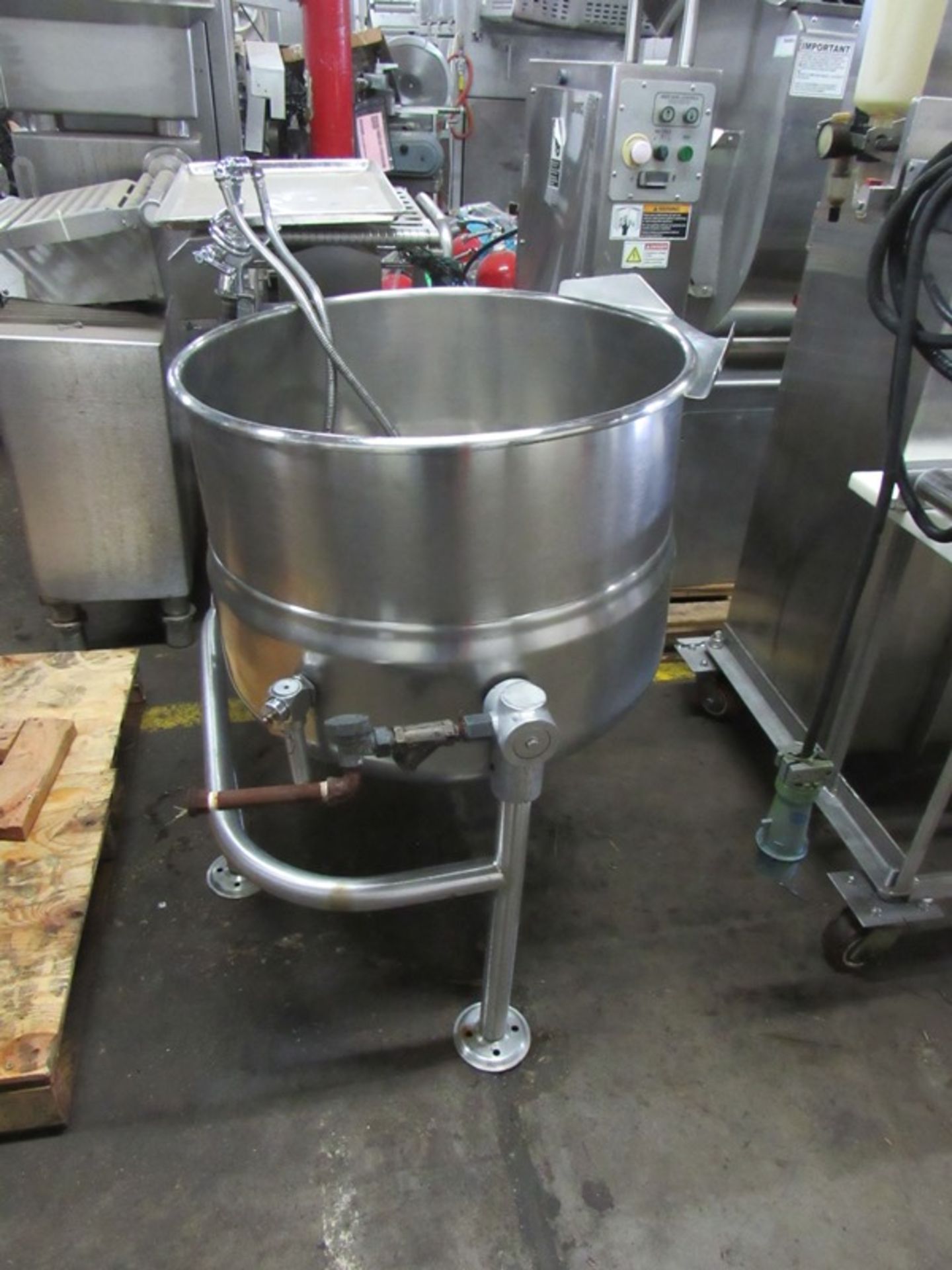 Vulcan Mdl. VDLT40 Jacketed Tiltout Kettle, 35 PSI @ 281 F, Ser. AP-1032798-6W-3861 - Image 2 of 2