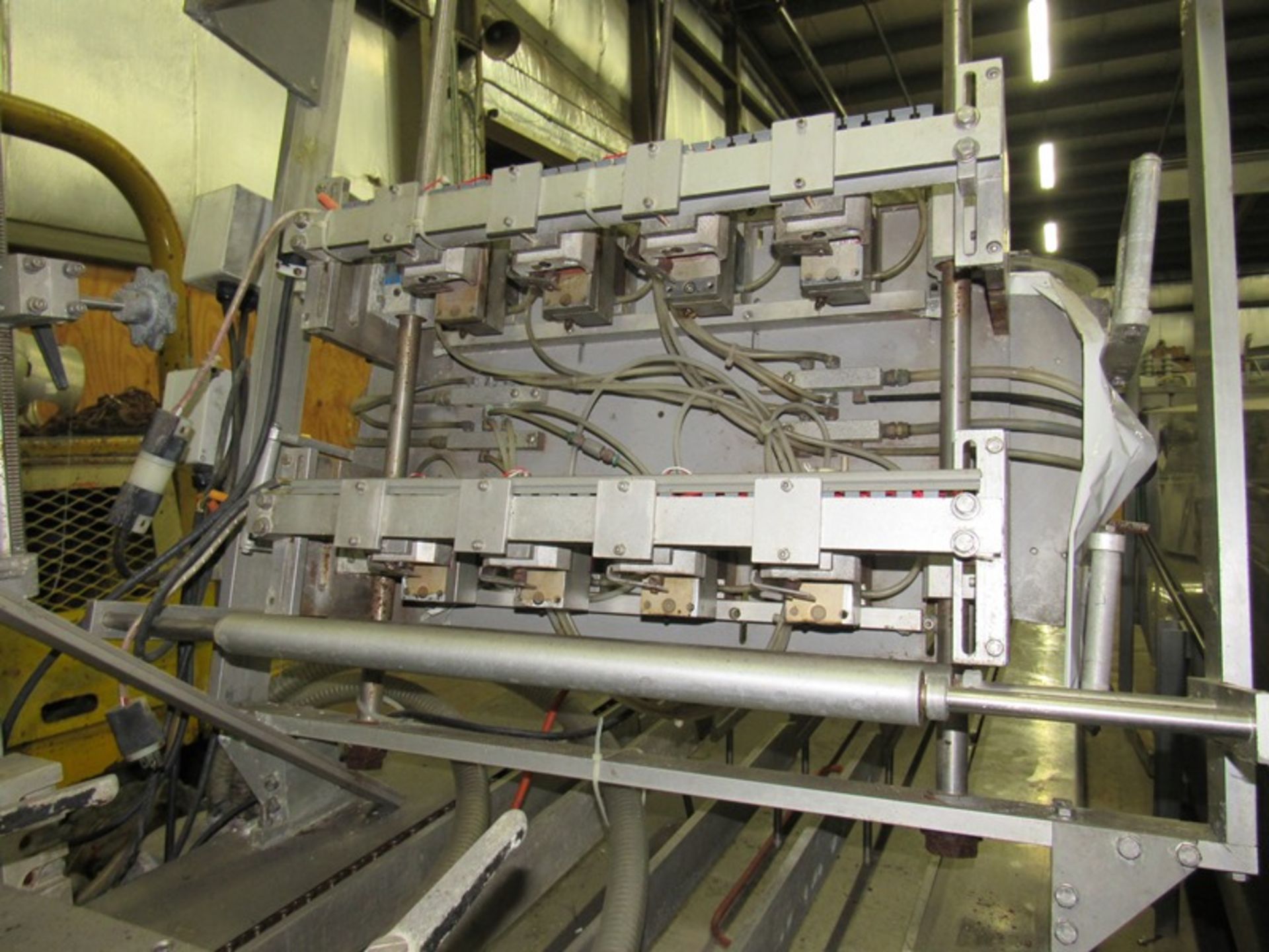 Kramer Grebe Rollstock Packager, 560 mm between chains, 16 up die, approx.: 120 mm wide X 150 mm - Image 11 of 19