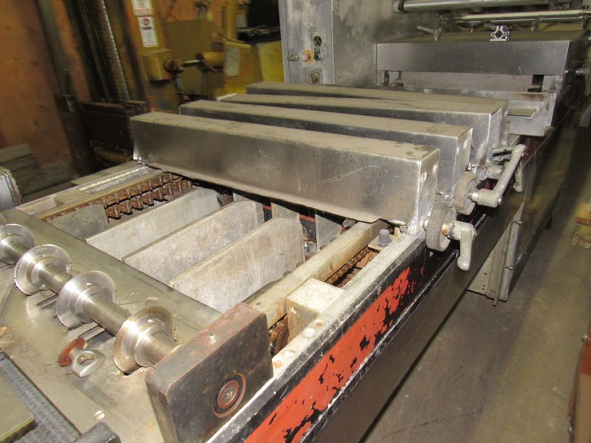 Kramer Grebe Rollstock Packager, 560 mm between chains, 16 up die, approx.: 120 mm wide X 150 mm - Image 6 of 19