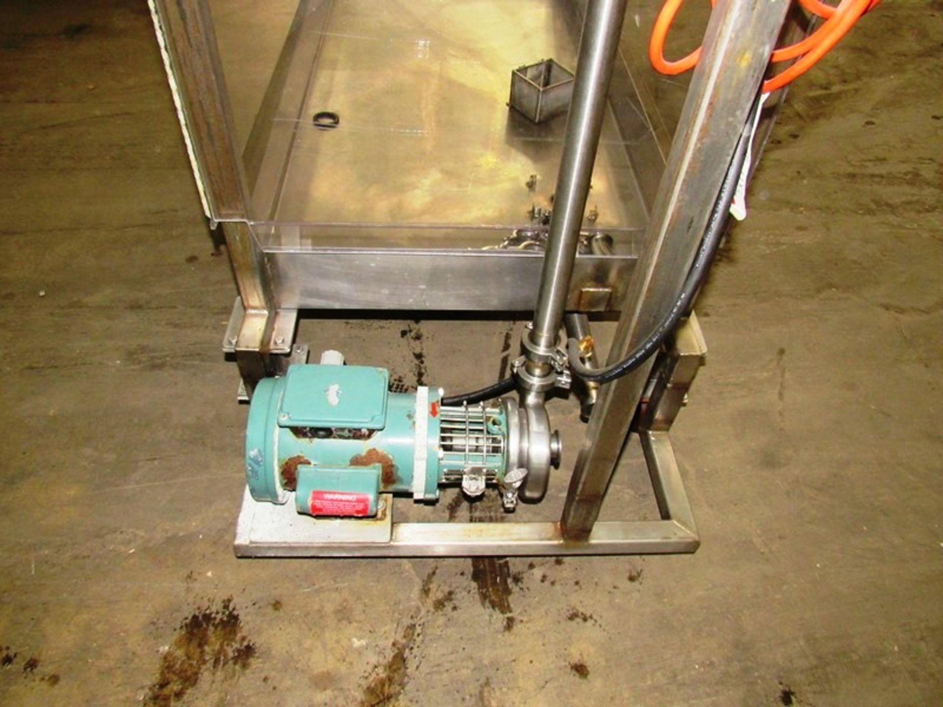 Parts Washer, plastic construction, 2' W X 5' L X 4' T, w/1" piping, centrifugal pump - Image 4 of 4
