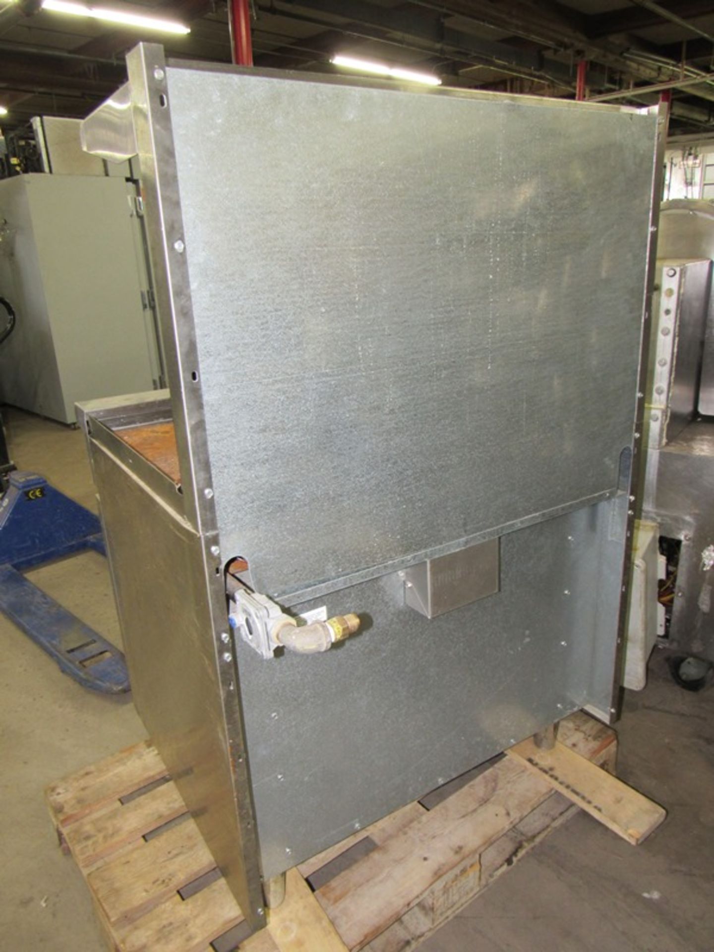 Royal Gas Fired Grill/Oven, 36" Wide X 21" Deep grill area ***All Monies must be received by Friday - Image 3 of 3