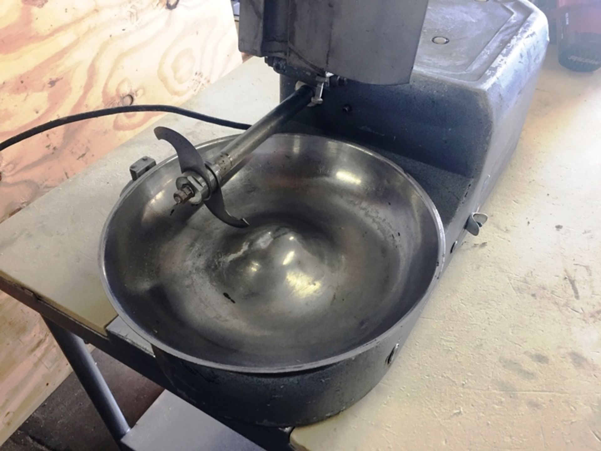 Toastmaster Bowl Chopper, 14 1/2" bowl dia., 2 blades, 110 volts, runs good ***All Monies must be re - Image 3 of 3