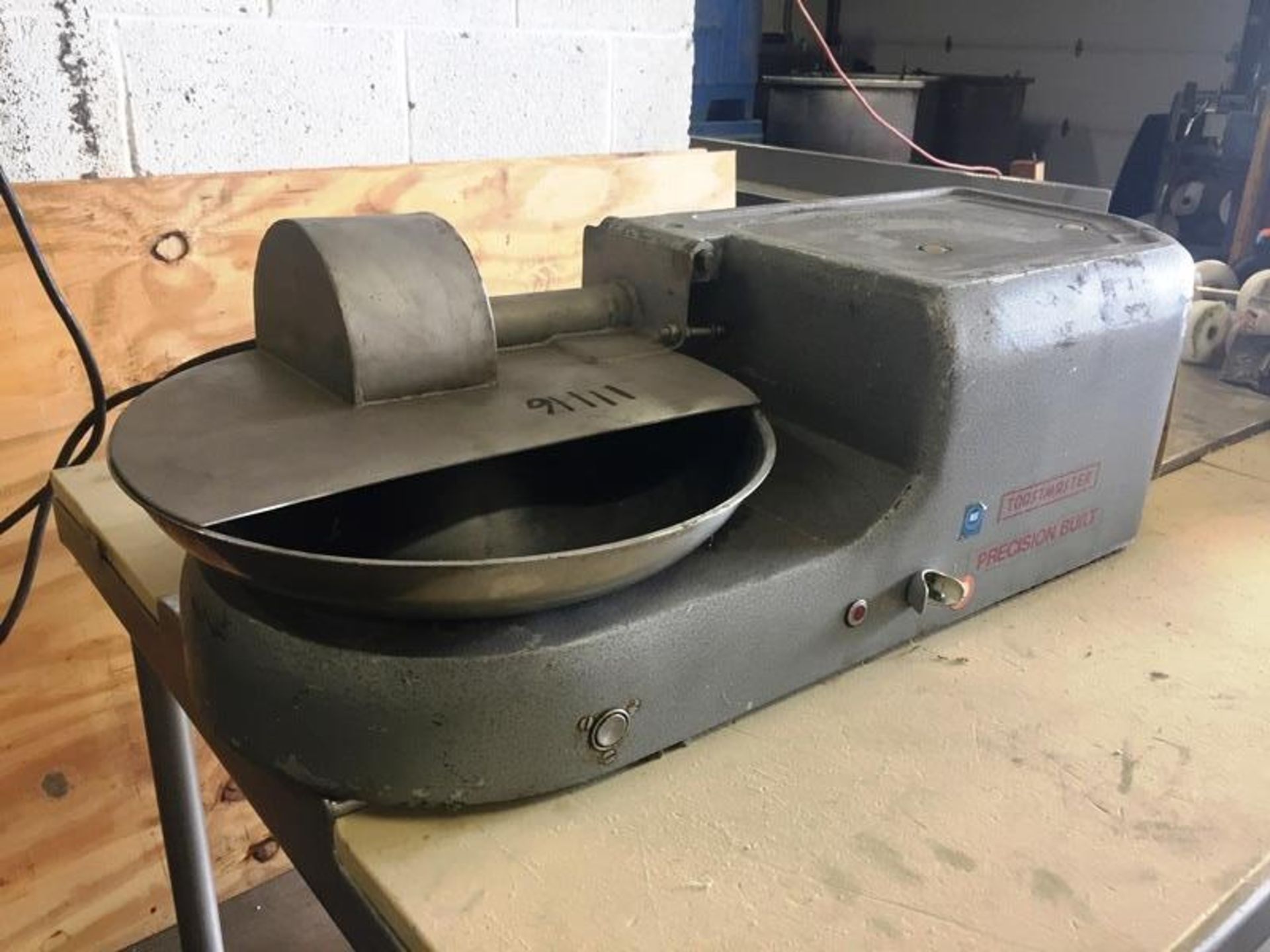 Toastmaster Bowl Chopper, 14 1/2" bowl dia., 2 blades, 110 volts, runs good ***All Monies must be re - Image 2 of 3