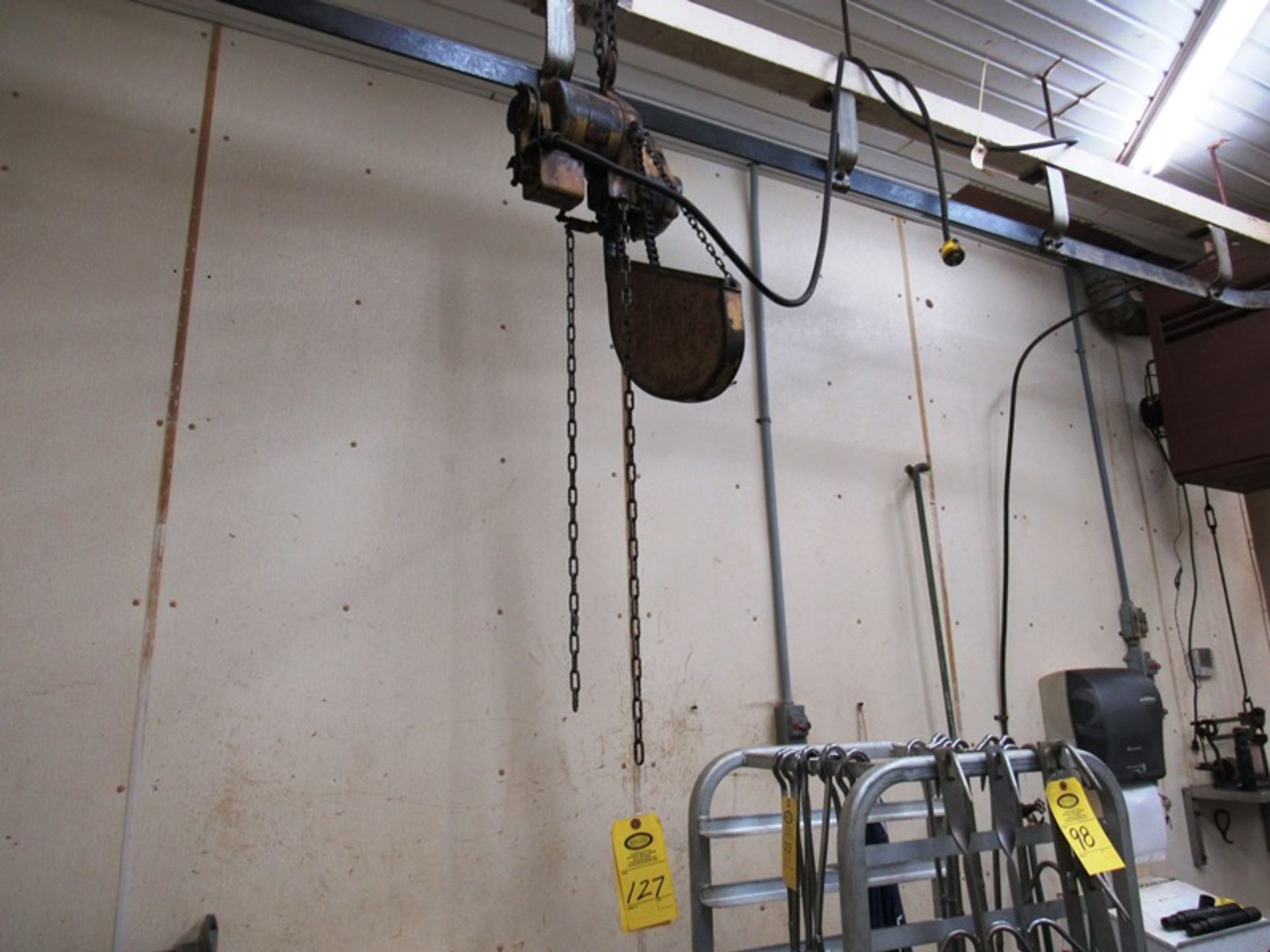 1/2 Ton Hoist, Budget(All Funds Must Be Received by Friday, December 6th, 2019.Removal Starts - Image 2 of 2