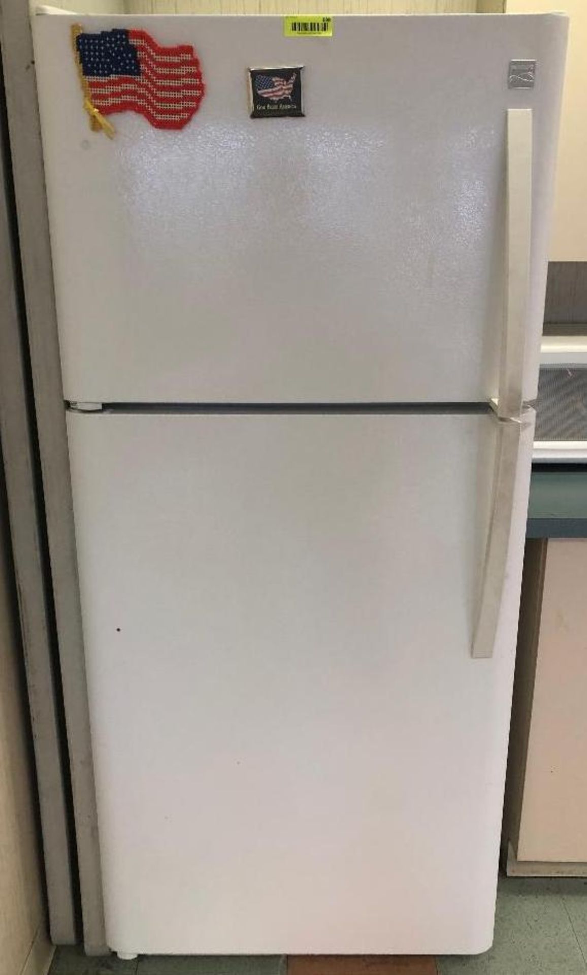 DESCRIPTION: SEARS TOP-FREEZER REFRIGERATOR LOCATION: KITCHEN QTY: 1